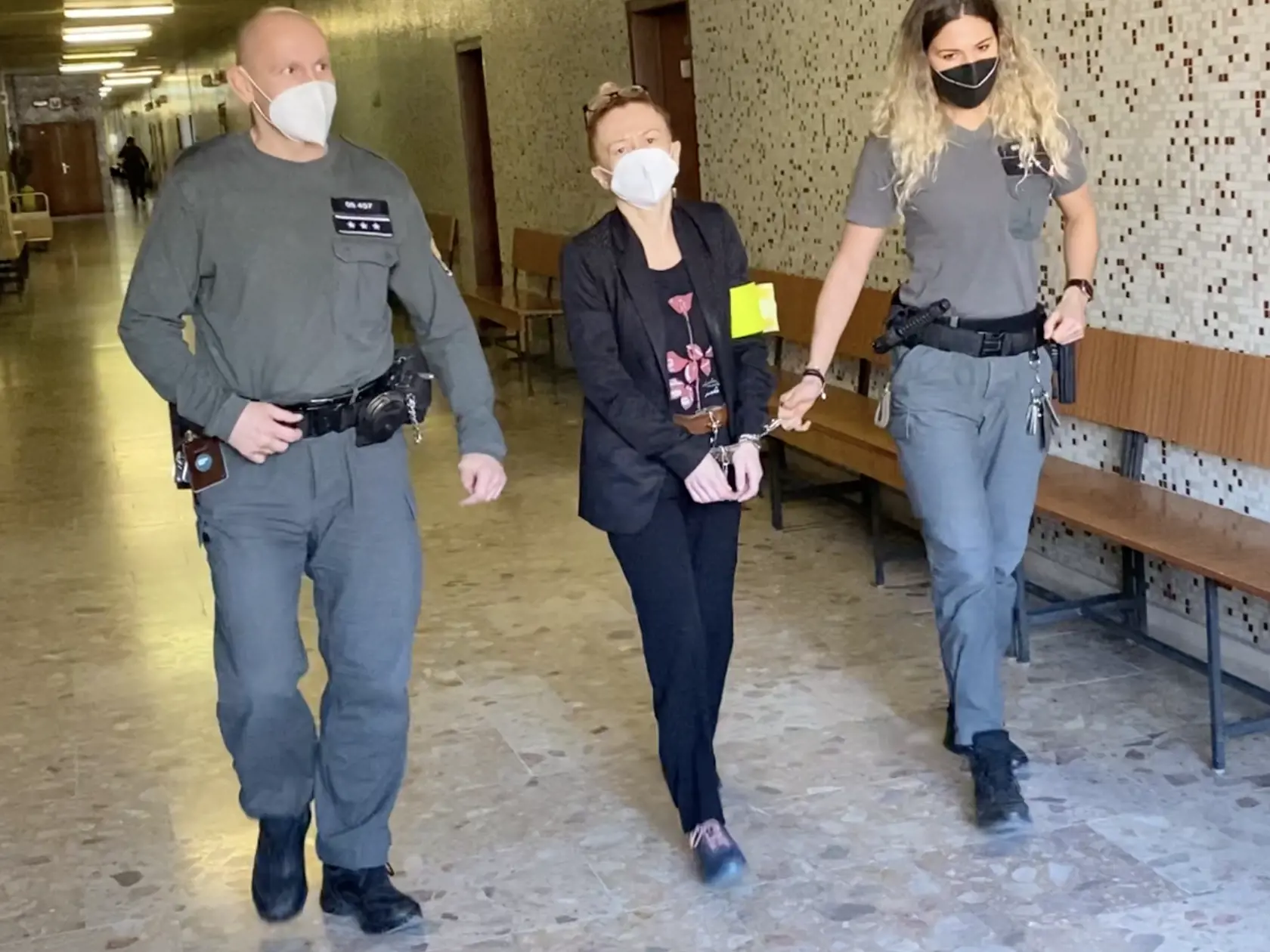 Zuzana Kosar Černáková (47) sedí vo väzbe už tri roky. Je obžalovaná z vraždy svojho manžela - boxeristu Petra Kosara (†45). Vinu odmieta.