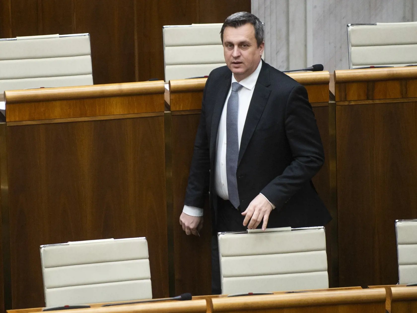 Andrej Danko sa bude opäť uchádzať o post predsedu mimoparlamentnej strany SNS.