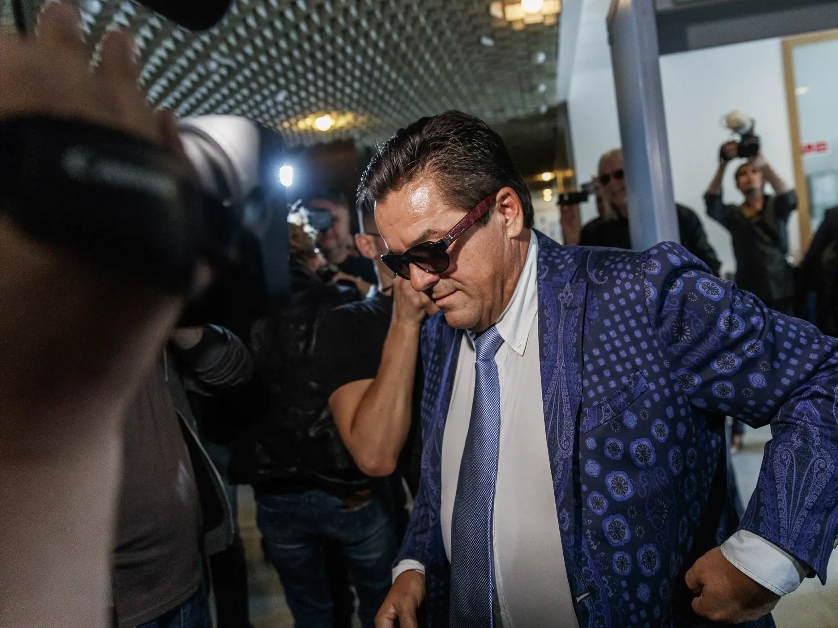 Na Najvyššom súde Slovenskej republiky začalo pojednávanie s podnikateľmi Mariánom Kočnerom a Pavlom Ruskom v kauze zmeniek TV Markíza. 