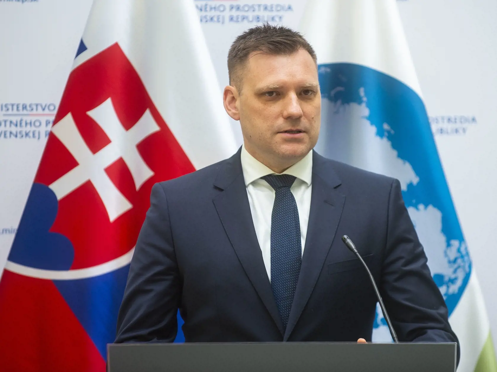 Podpredseda vlády a minister životného prostredia SR Tomáš Taraba