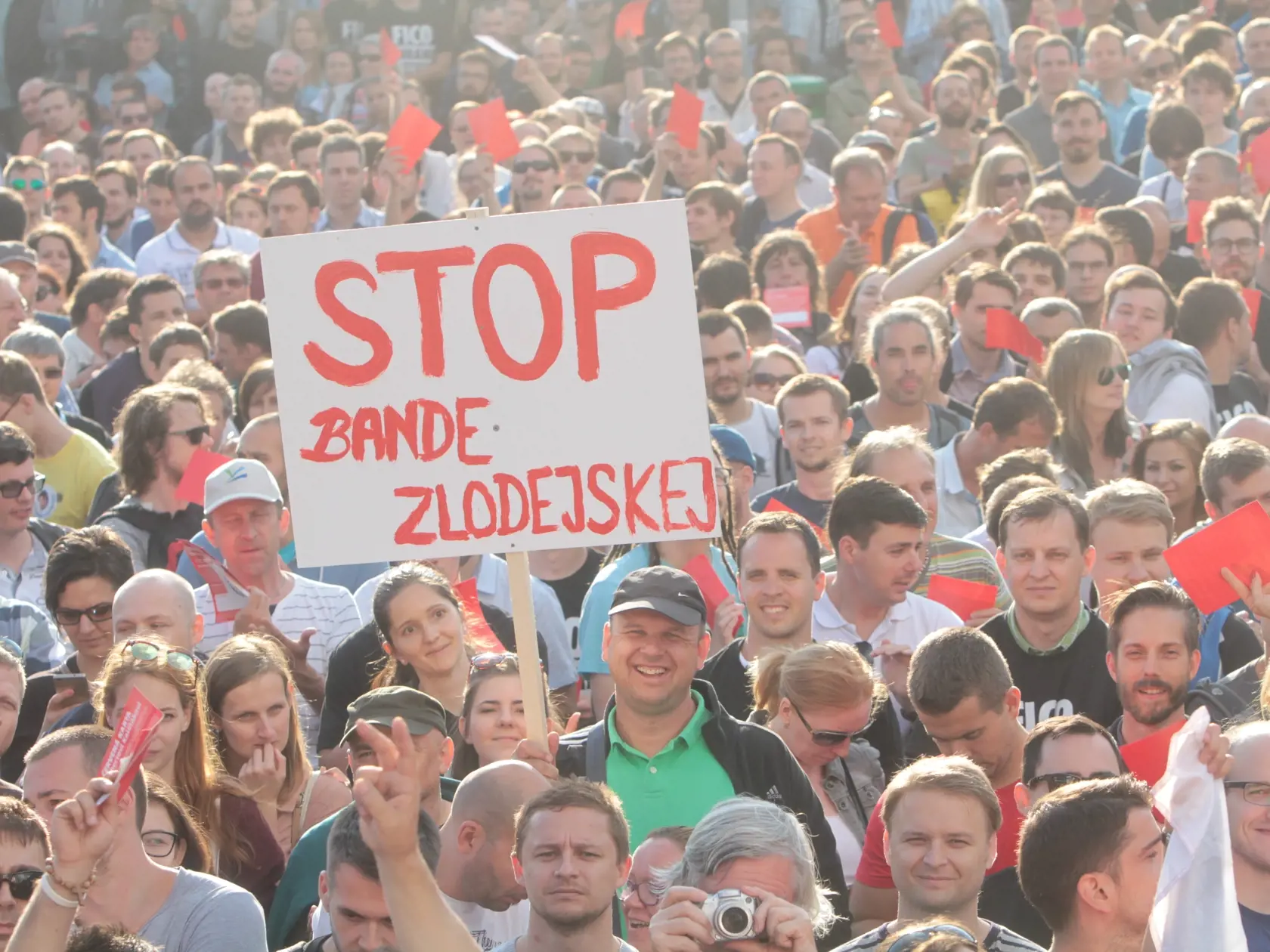 protest na nam snp a pochod pred bonaparte.