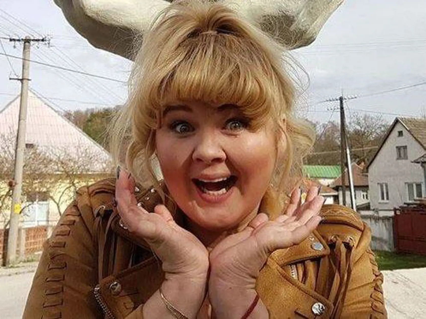 Novou tvárou Farmy bude komička Evelyn.