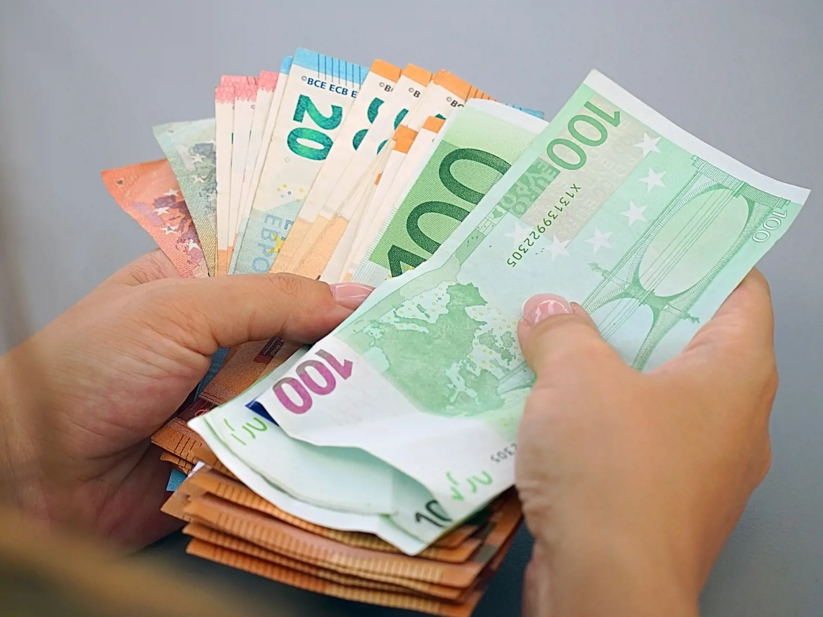 O financie sa treba starať, inak strácajú na hodnote.