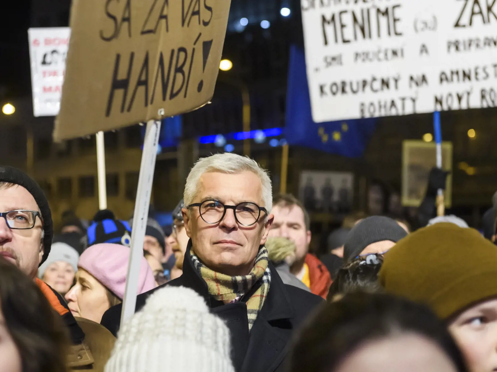 Ivan Korčok počas protestného zhromaždenia hnutia Progresívne Slovensko, SaS a KDH proti návrhu novely trestných kódexov, ktorá obsahuje aj zrušenie Úradu špeciálnej prokuratúry. FOTO TASR - Jaroslav Novák