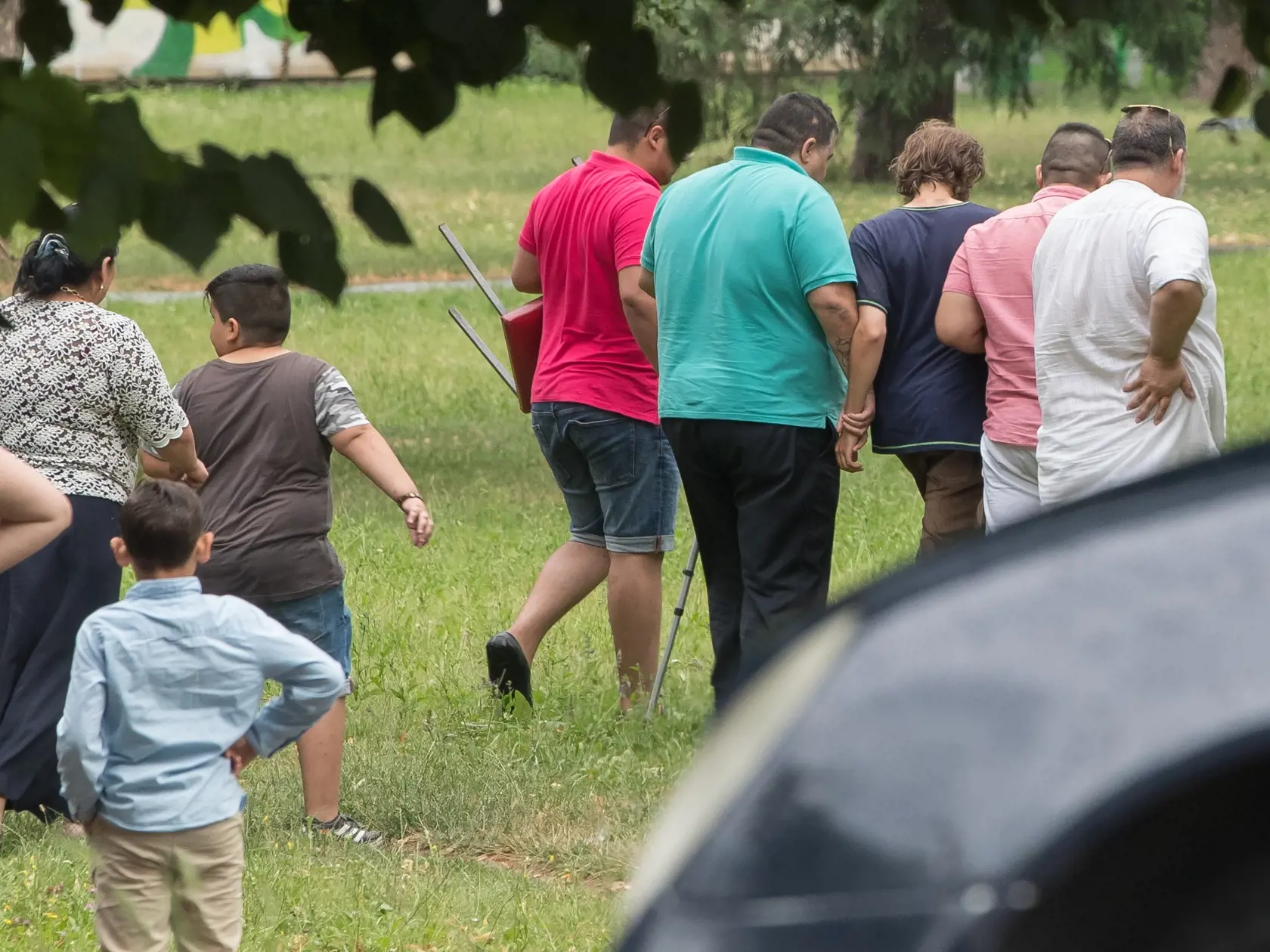 Olašskí rómovia zo Slovenska, Čiech, Poľska, ale aj Anglicka, putovali do Pažitského parčíka v Piešťanoch, aby sa tam stretli s ľudovým liečiteľom.