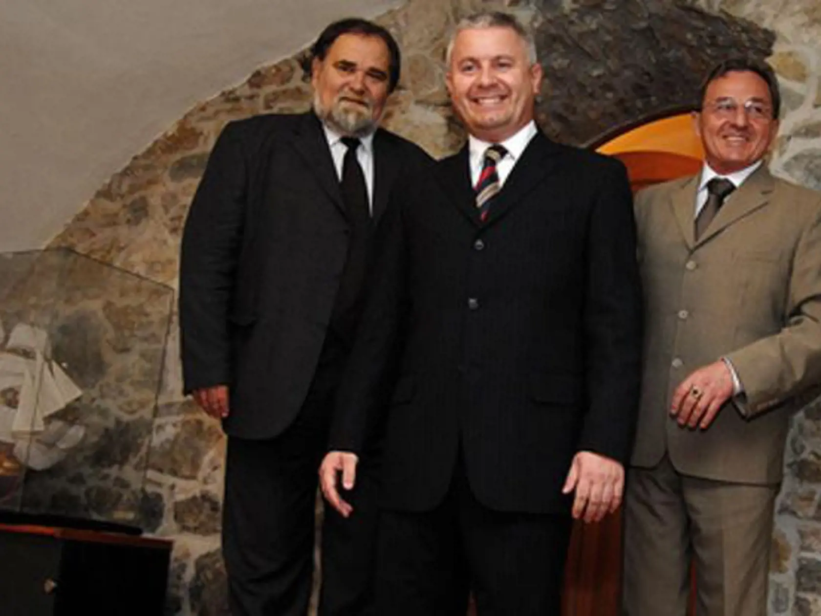 Minister životného prostredia Jozef Medveď, primátor Banskej Štiavnice Pavol Balžanka a podpredseda Národnej rady SR Miroslav Číž.
