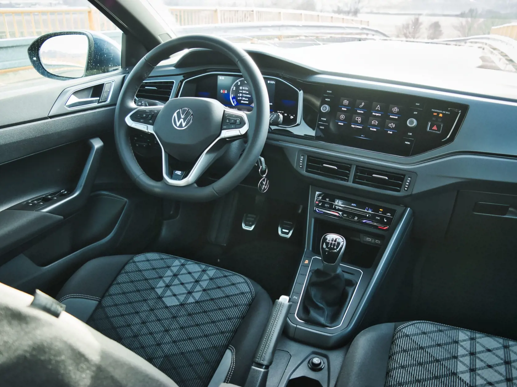 Volkswagen Taigo 1.0 TSI G6 R-Line.