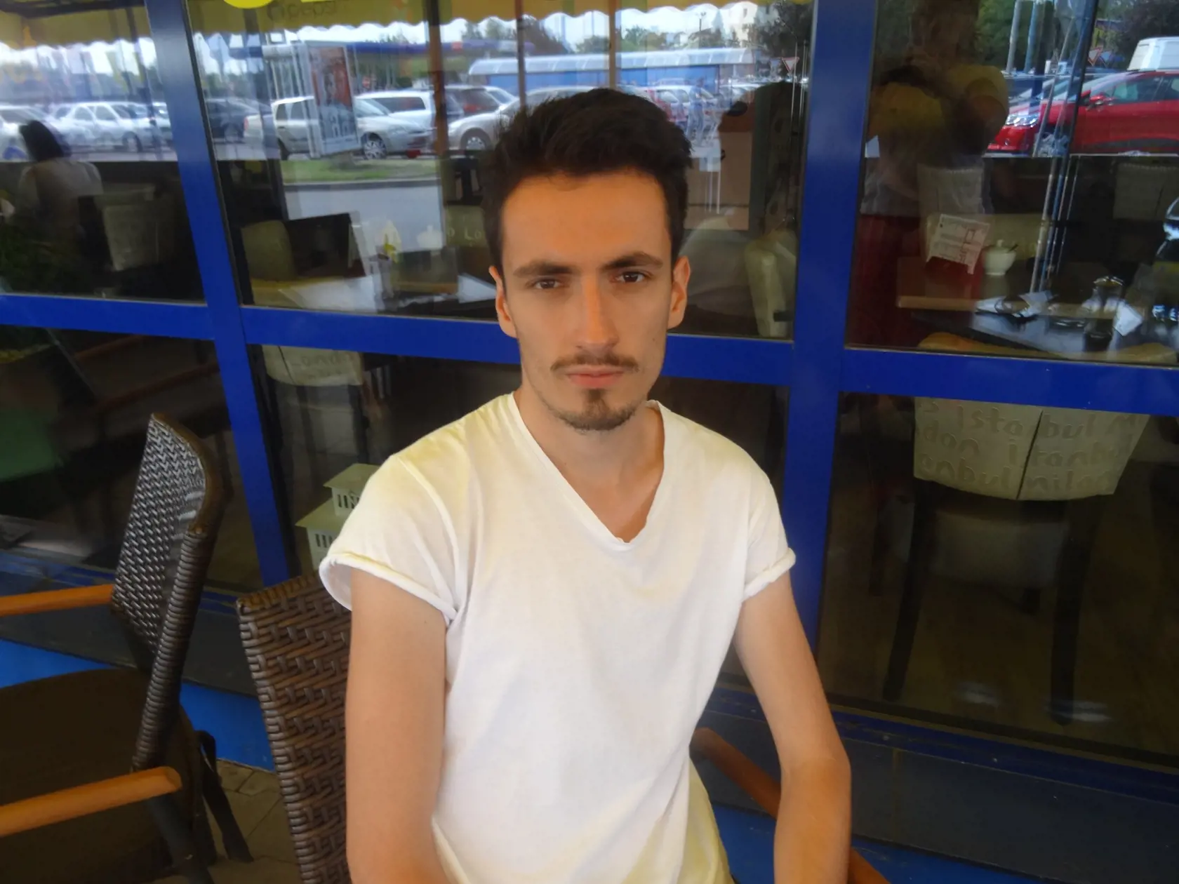 Učiteľ Richard T. (24) tvrdí, že bývalý žiak na neho útočil účelovo.