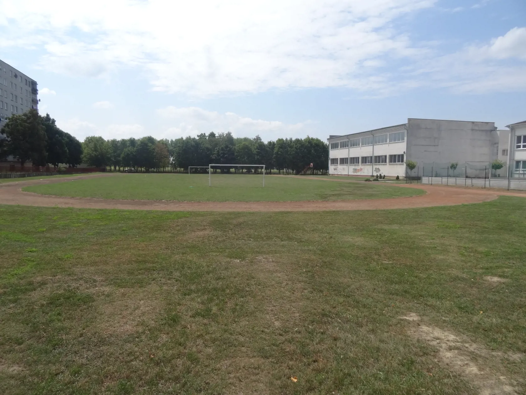 Incident sa stal na školskom ihrisku pri ZŠ Krymská v Michalovciach.