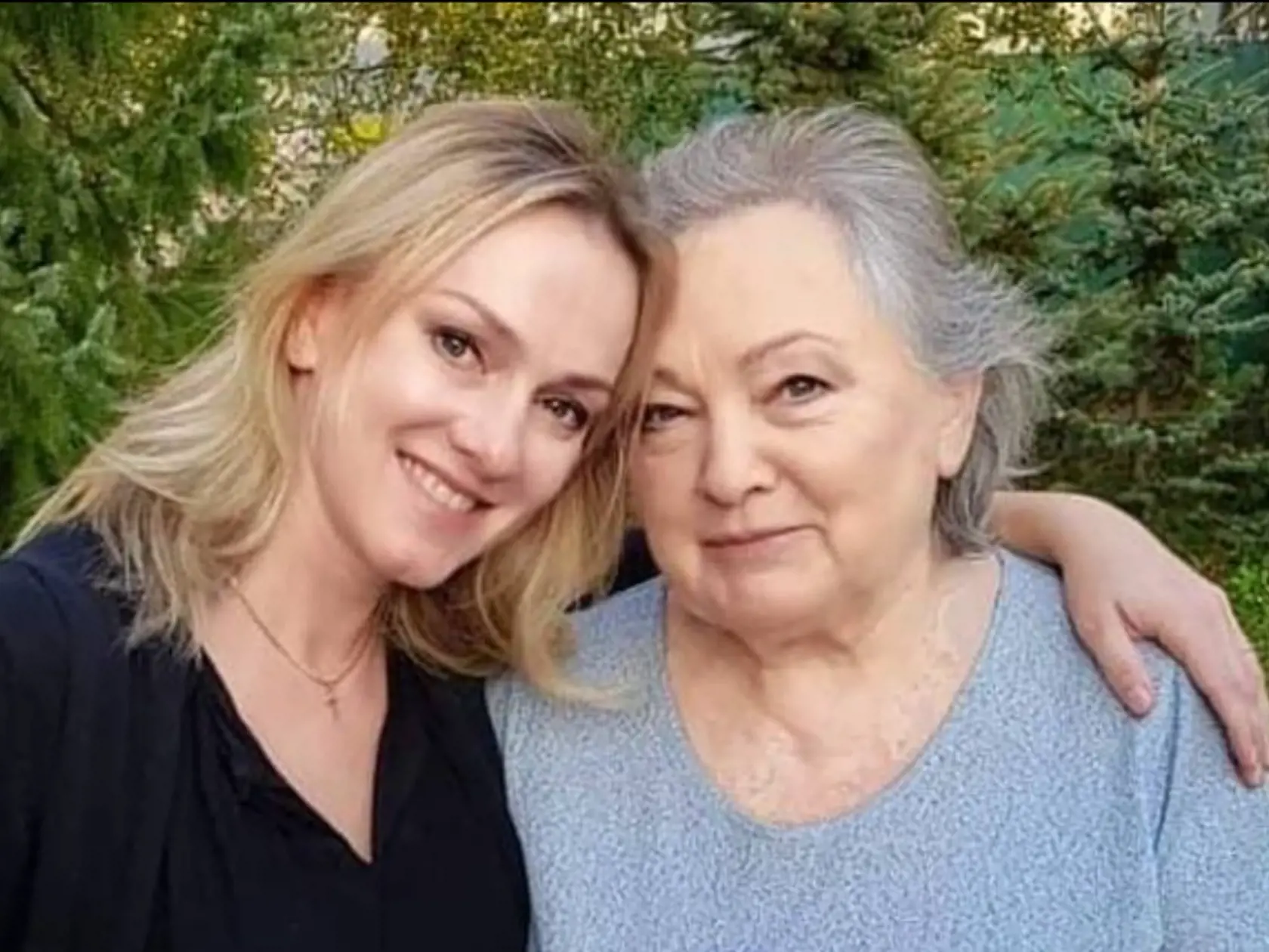 Monika zverejnila blahoželanie svojej maminke. Jej manžel Jaro Bekr k fotke napísal : "Top svokra!"