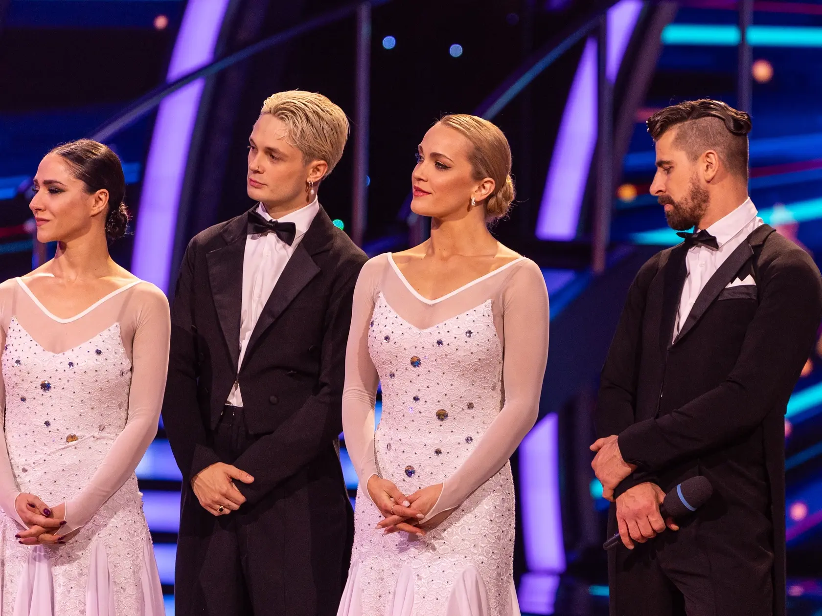 Na snímke Eva Burešová a Matyáš Adamec, Peter Sagan a Eliška Lenčešová počas šiesteho kola Let's dance 2025.