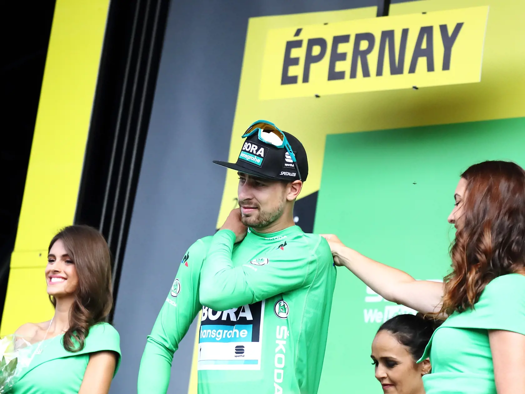 Peter Sagan je slovenský profesionálny cestný cyklista jazdiaci za nemecký tím Bora-Hansgrohe.