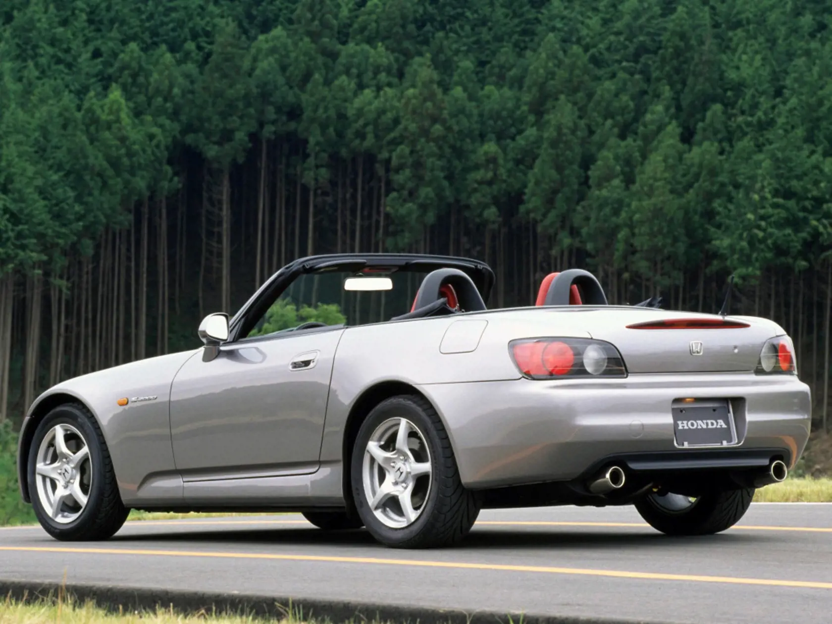 Honda S2000 (AP1)