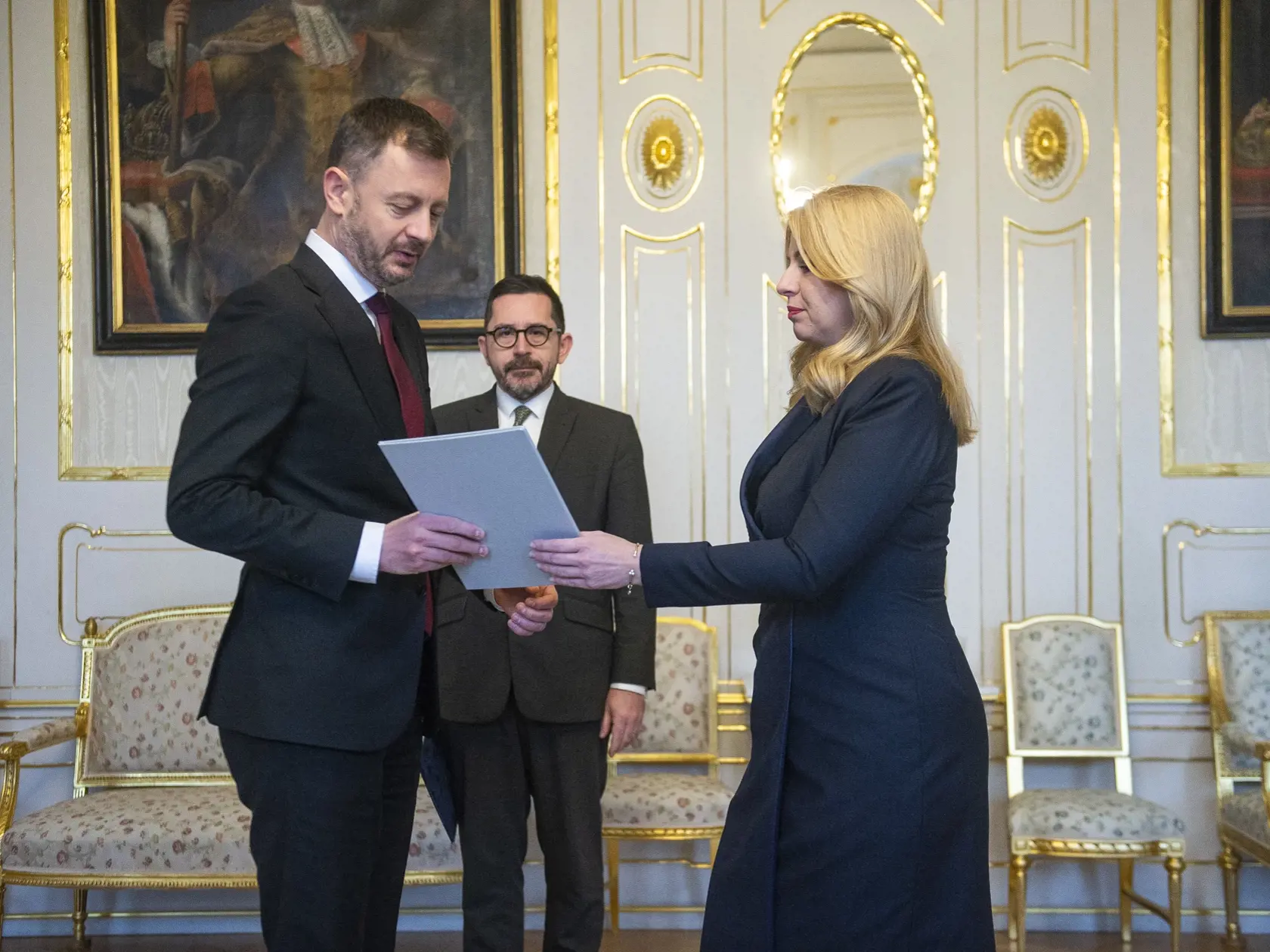 Eduard Heger je nielen povereným premiérom, ale aj ministrom financií.