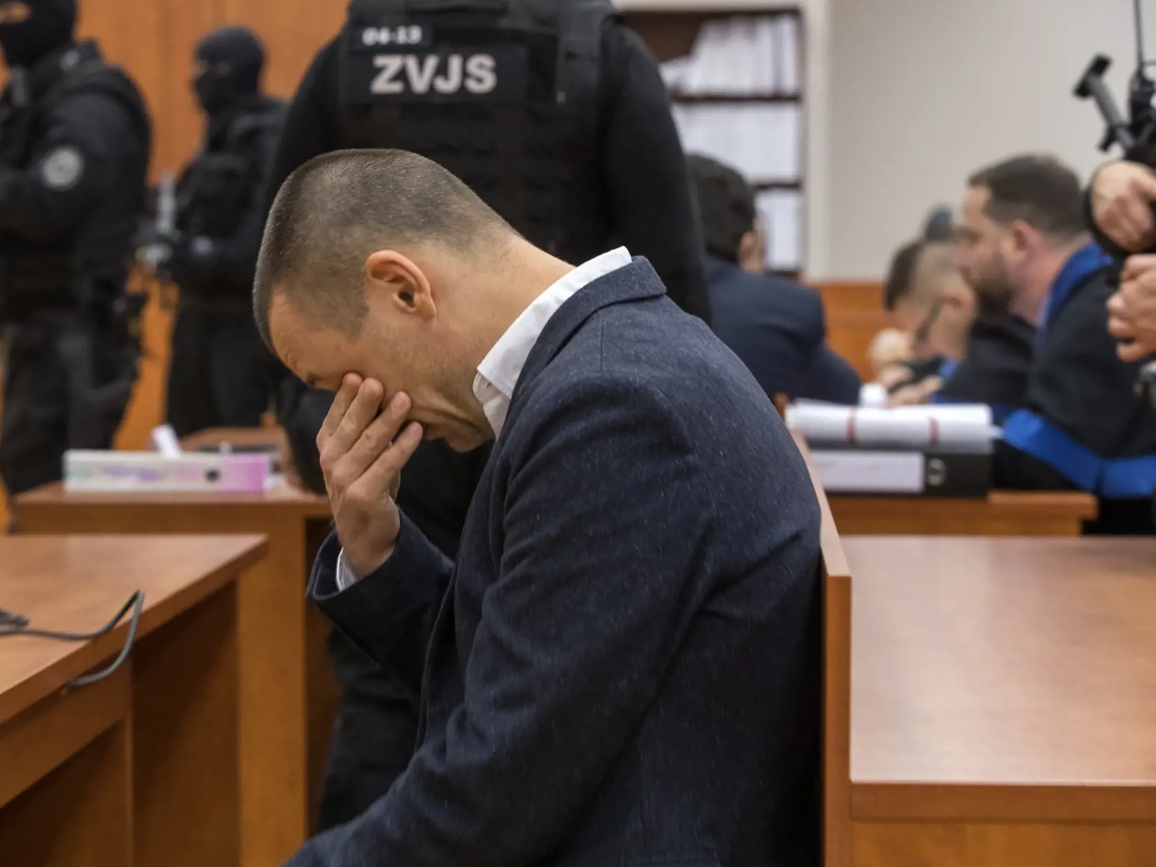 Tretie pojednávanie na Špecializovanom trestnom súde v Pezinku vo veci vraždy investigatívneho novinára Jána Kuciaka a jeho snúbenice Martiny Kušnírovej. Na snímke je Peter Tóth, predvolaný ako svedok. 