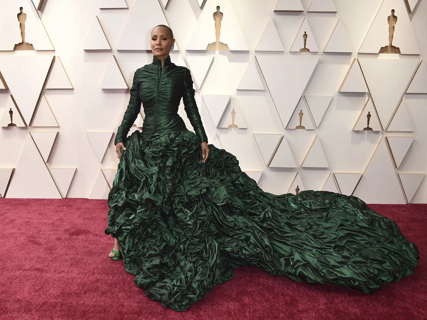 KK48 Los Angeles - Jada Pinkettová-Smithová pózuje počas príchodu na 94. ročník udeľovania filmových cien Oscar 27. marca 2022 v Los Angeles. FOTO TASR/AP
Jada Pinkett Smith arrives at the Oscars on Sunday, March 27, 2022, at the Dolby Theatre in Los Angeles. (Photo by Jordan Strauss/Invision/AP)
