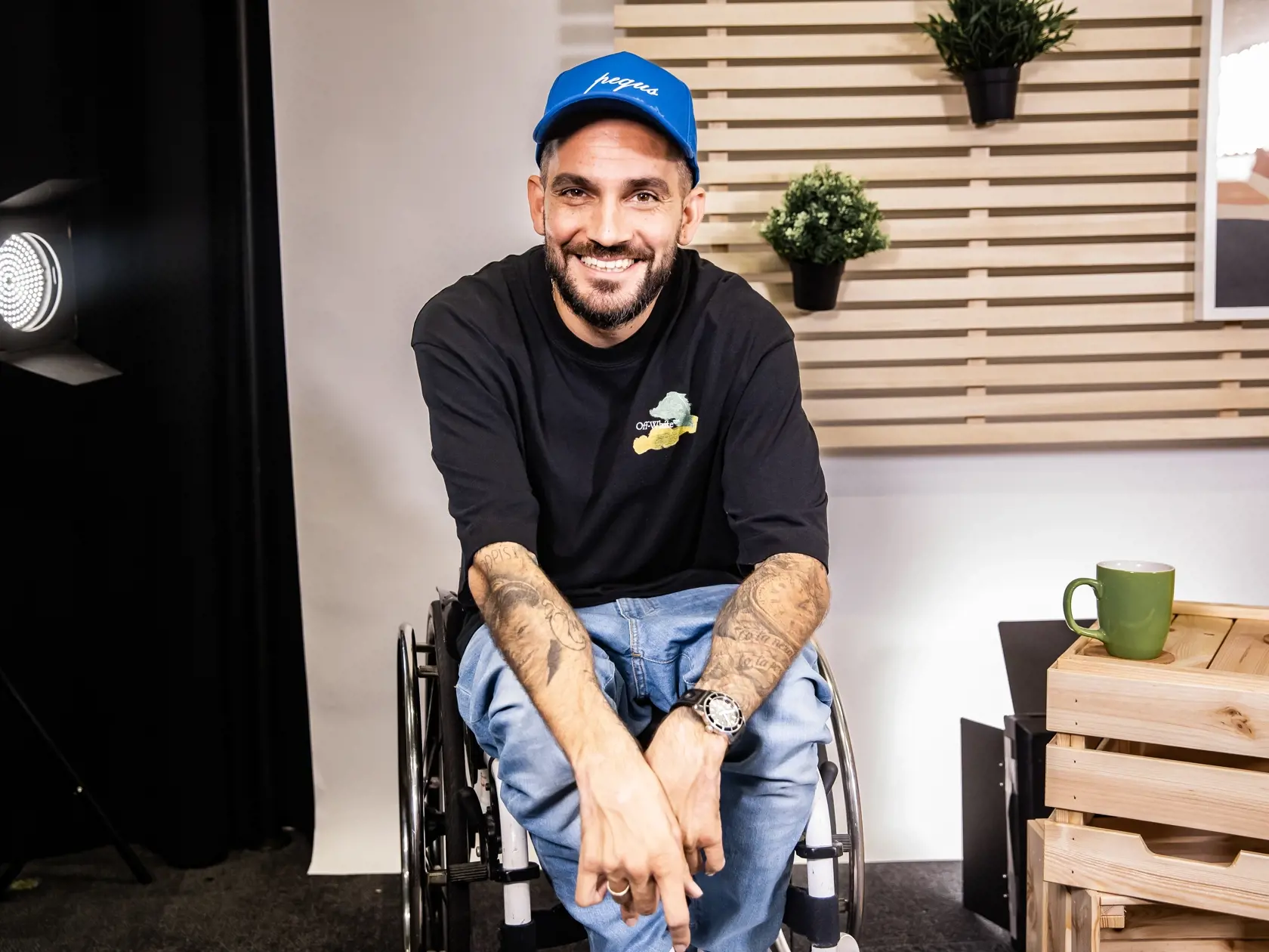 Diskusná relácia “Dobré správy zo života” ktorej hosťom bol Bekim Aziri, moderátor a influencer.