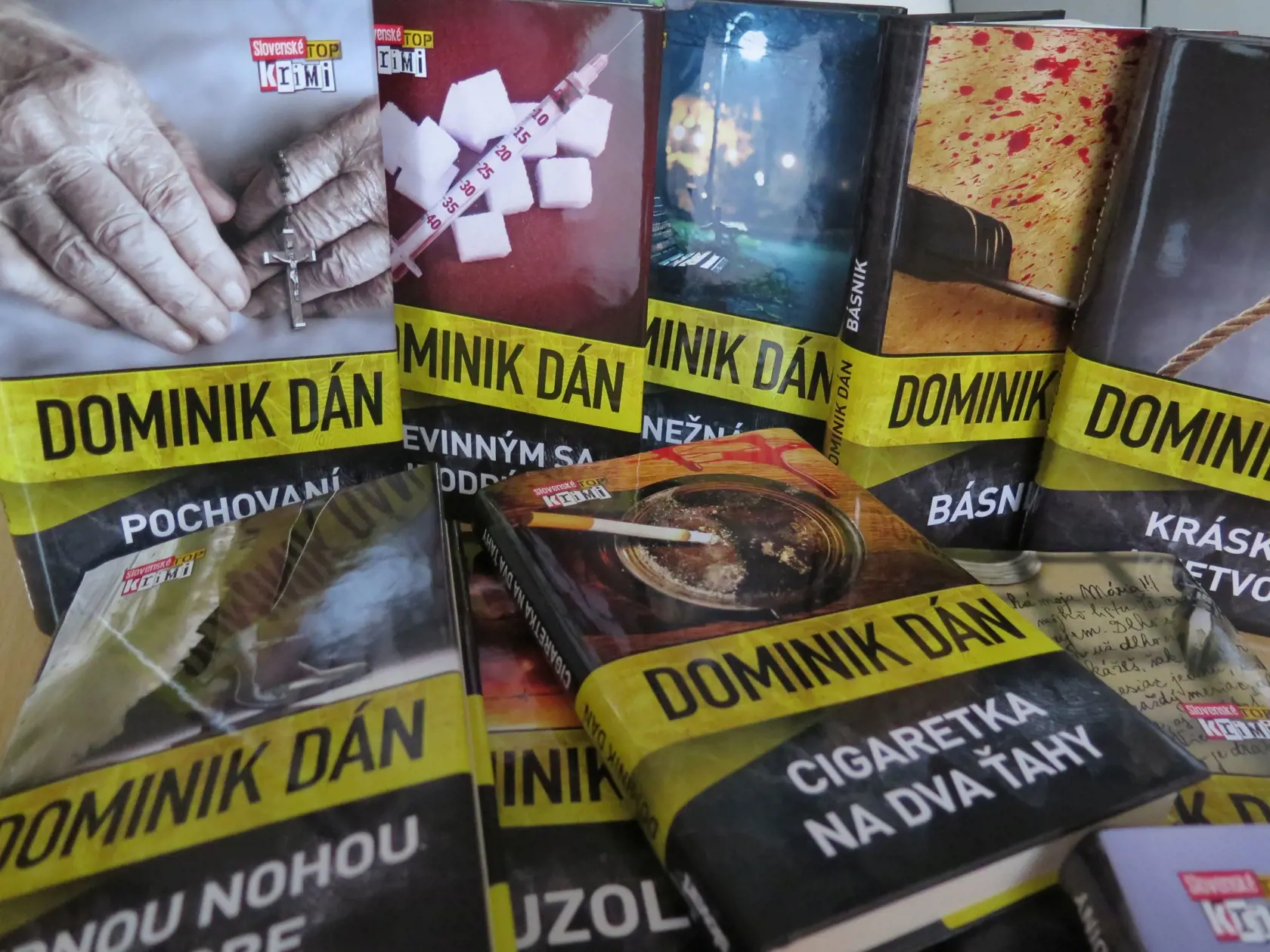 DOMINIK DÁN Spisovateľ napísal už 30 kníh, ktoré sú na slovenské pomery mimoriadne úspešné.