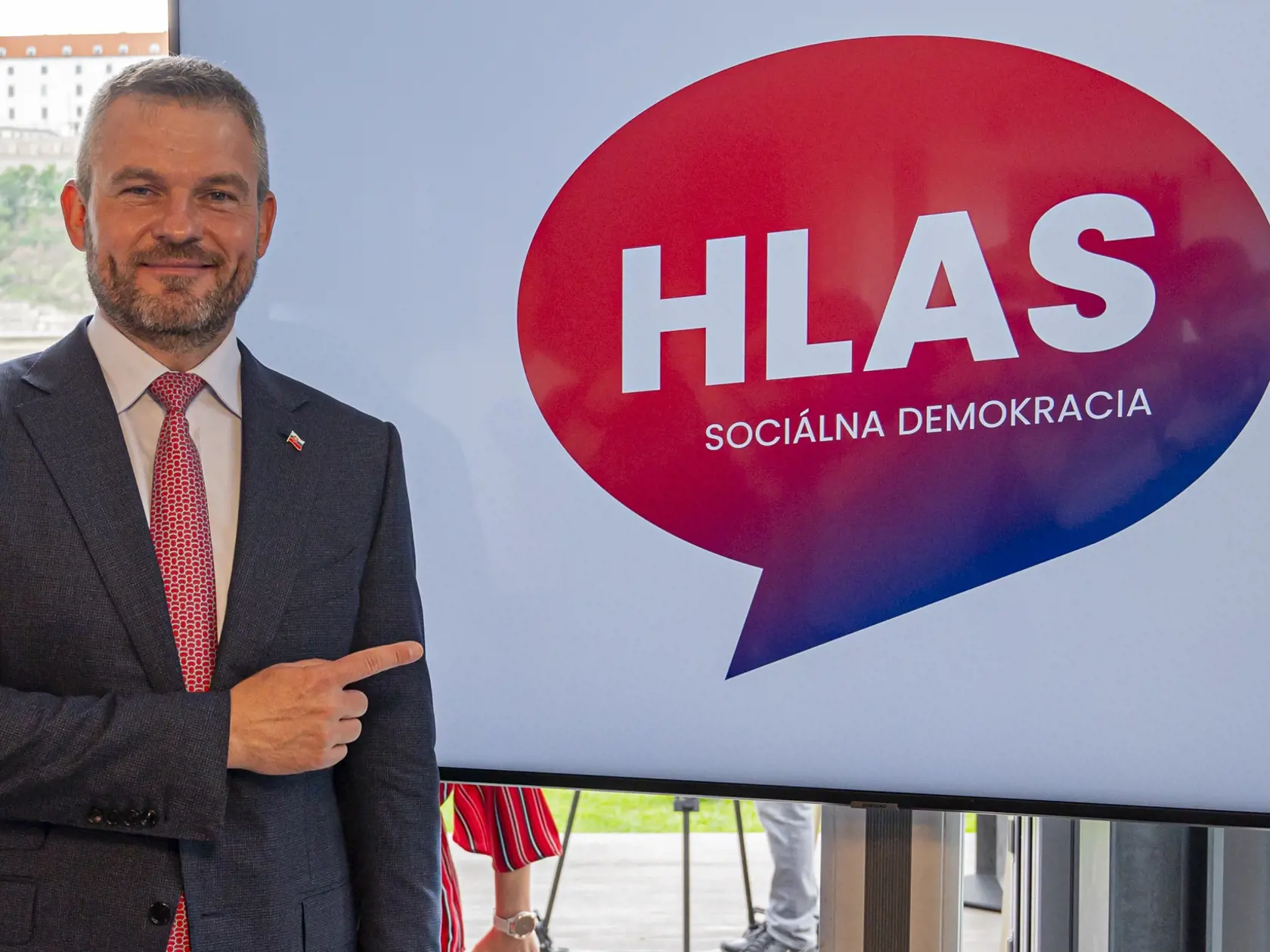 Peter Pellegrini predstavuje názov novej politickej strany počas tlačovej konferencie v Bratislave v pondelok 29. júna 2020. Bude sa volať Hlas - Sociálna demokracia. FOTO TASR - Michal Svítok