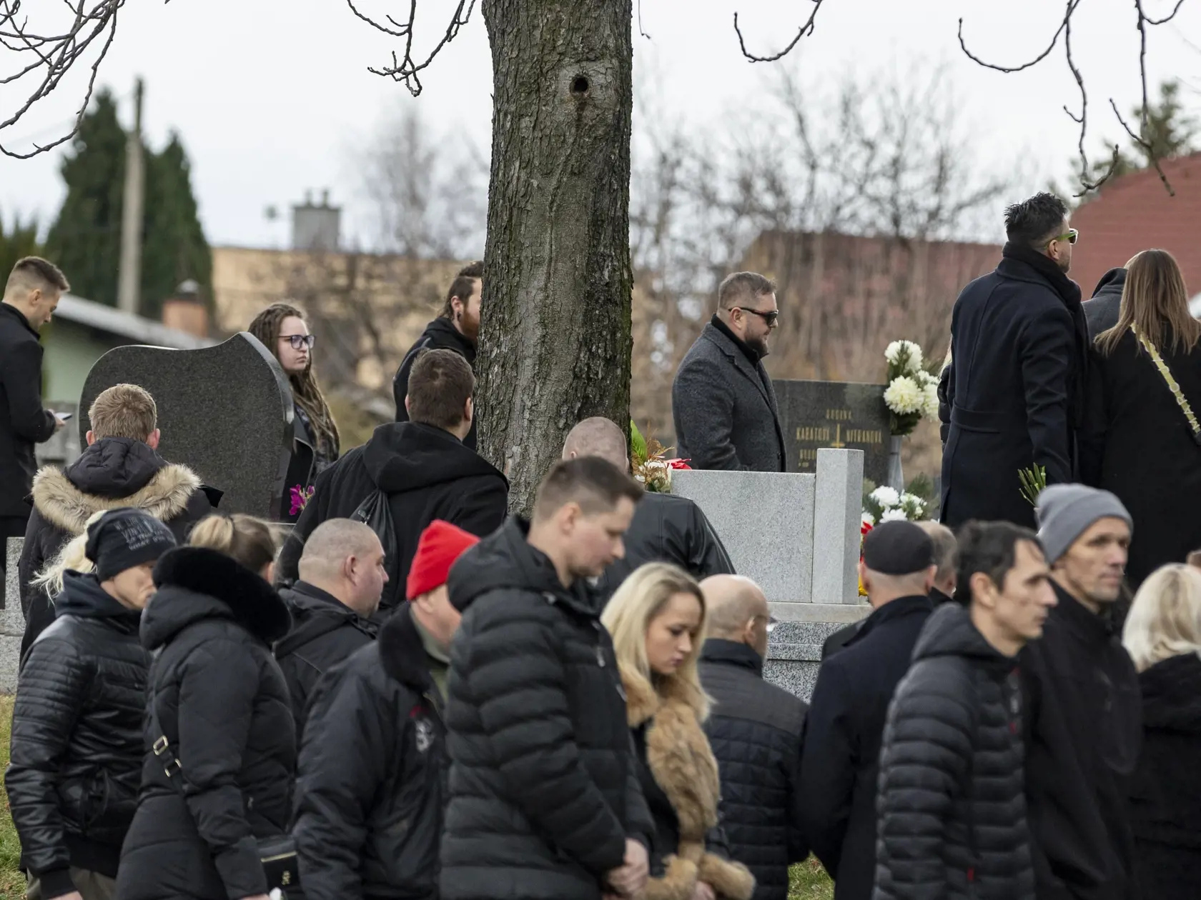 Na snímke je posledná rozlúčka so zosnulým hudobníkom Petrom Sanchezom Sanigom. Na snímke je Mário Kollár. 