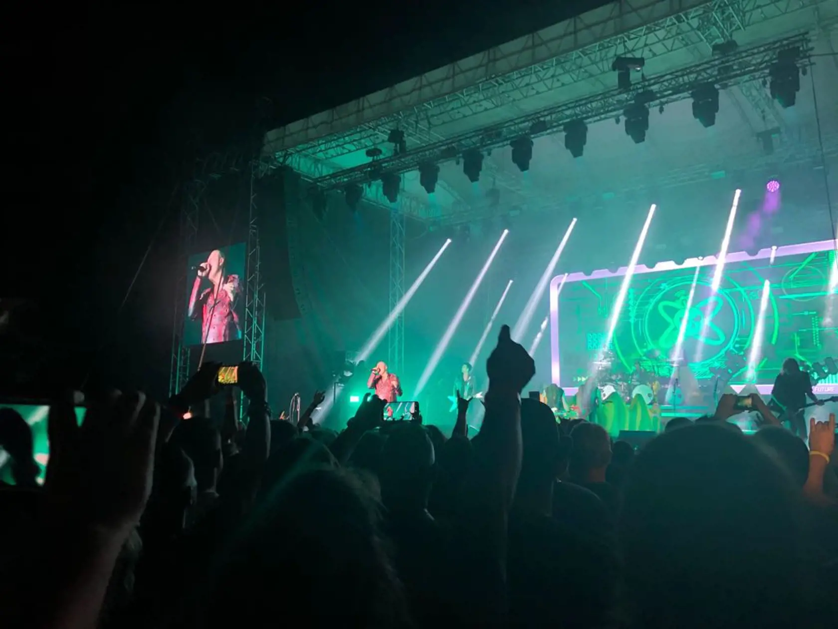 Erik Tomáš si koncert obľúbenej kapely nenechal ujsť. 