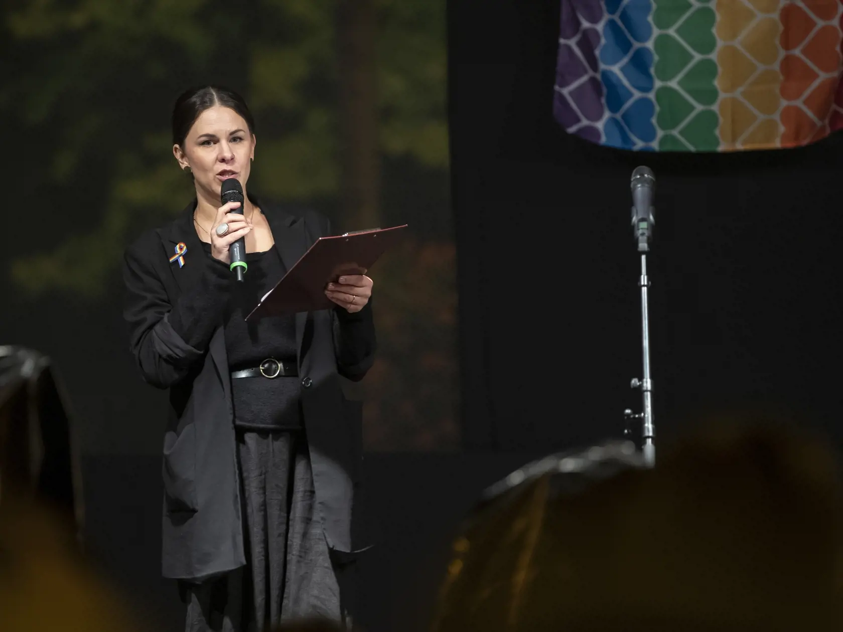 SPOMIENKOVÝ POCHOD ZA MATÚŠA A A JURAJA MODEROVALA KRISTÍNA TORMOVÁ.