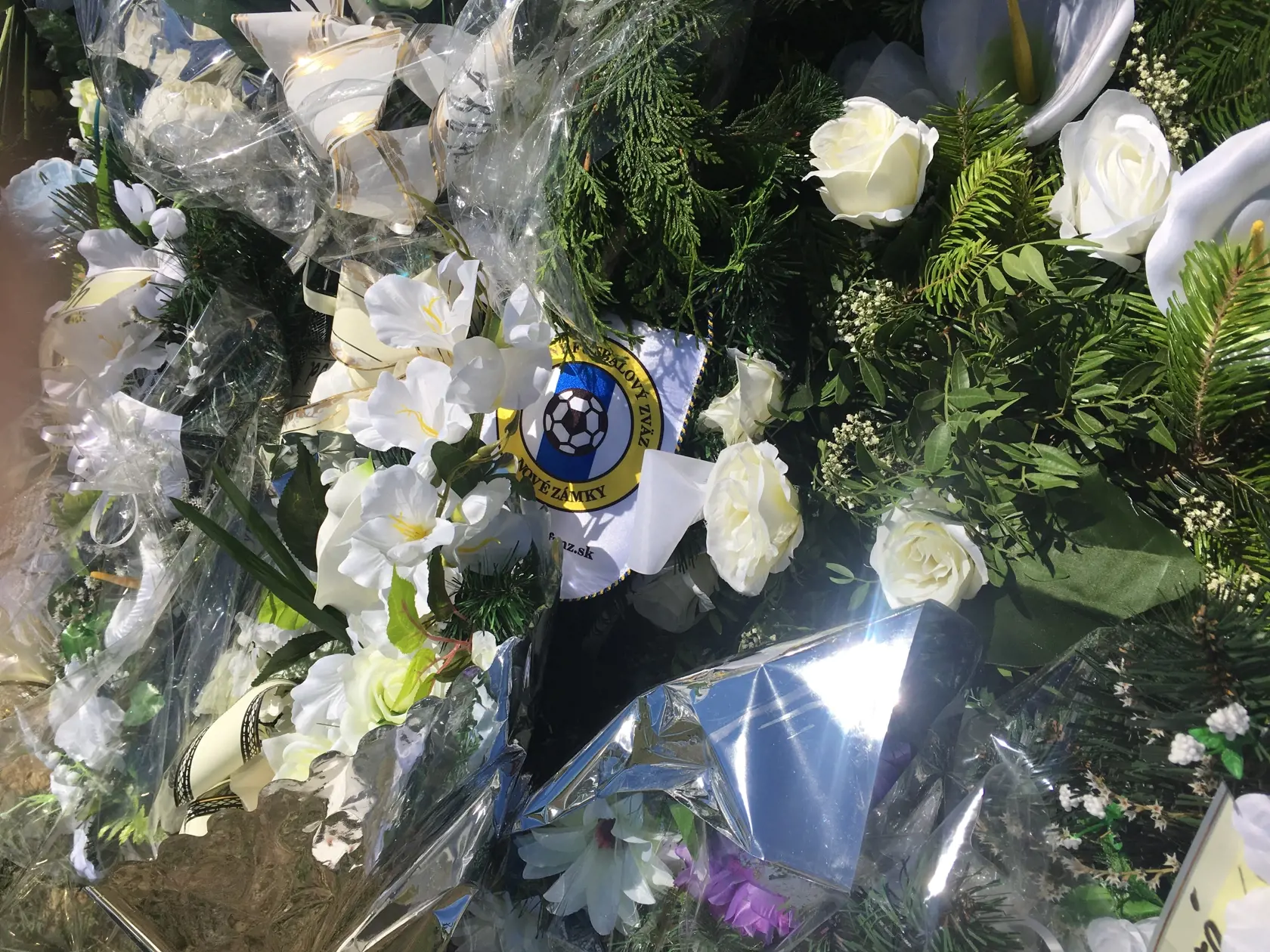 V Mani a Komjaticiach posledný raz odprevadili policajt ov Karola († 39) a Michala († 34).