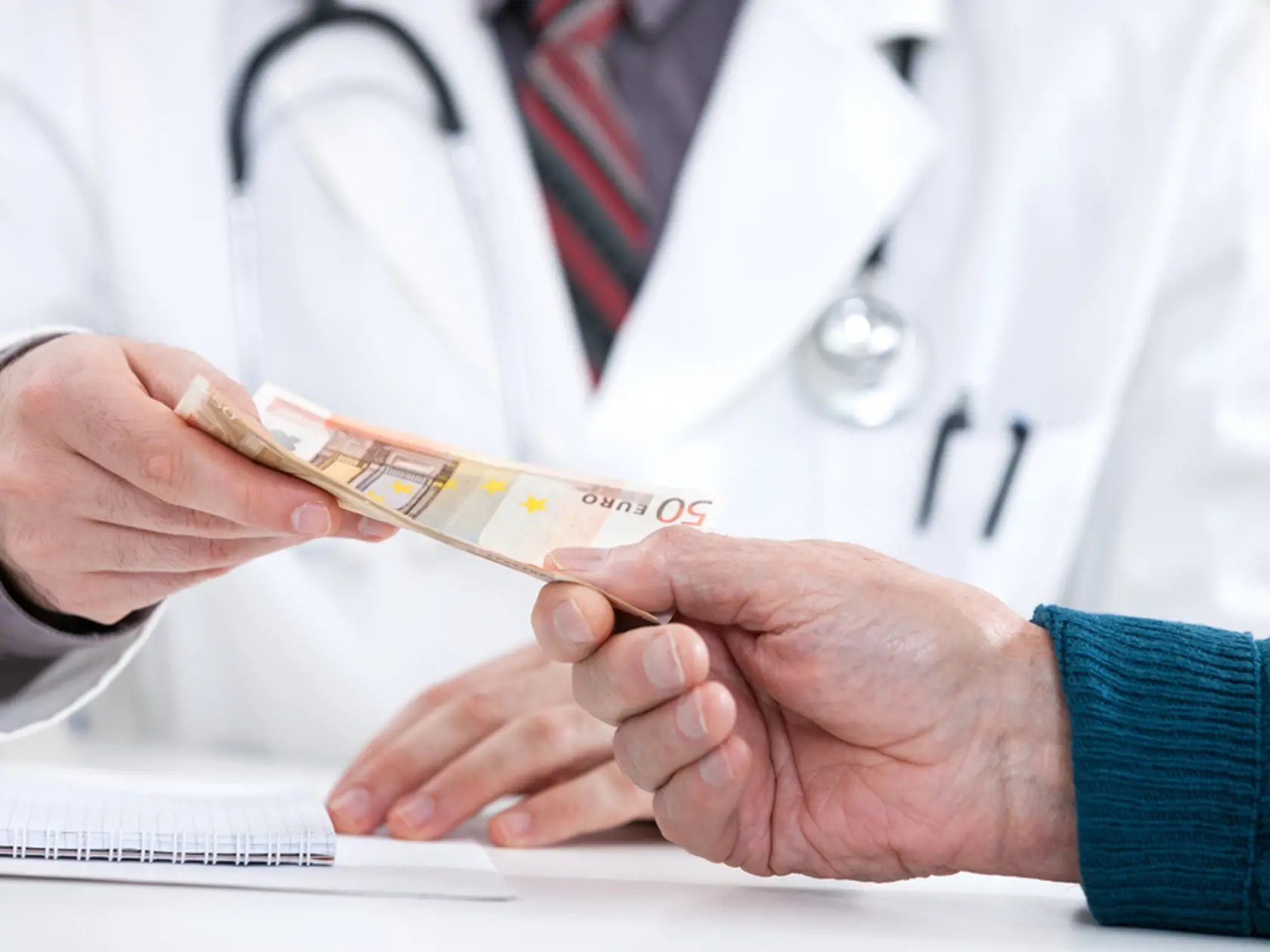Ak vaša poisťovňa nemá uzatvorenú zmluvu s lekárom, za vyšetrenie platíte priamo v ambulancii.