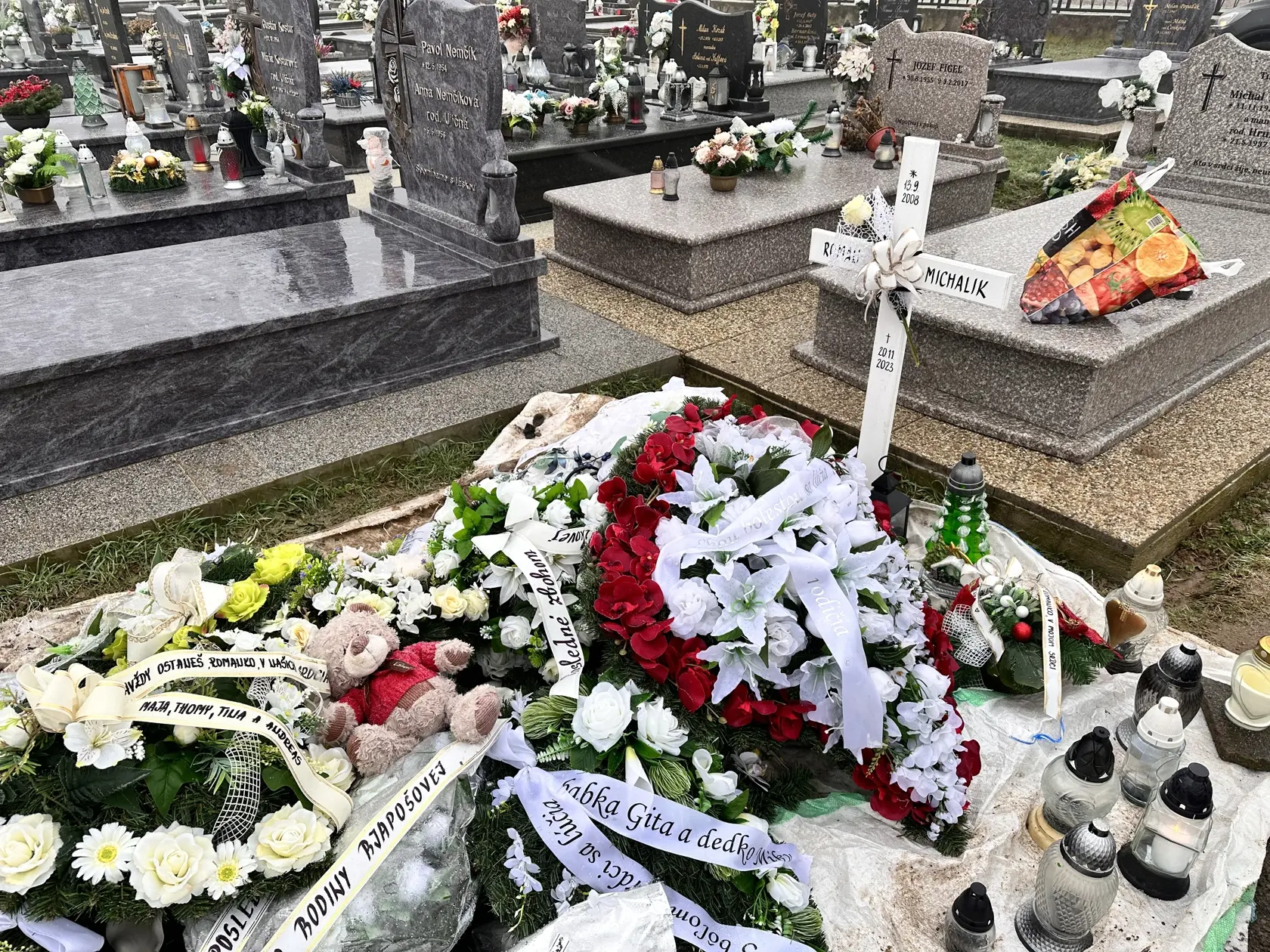 Hrob 15-ročného Romana po mesiaci od tragédie.