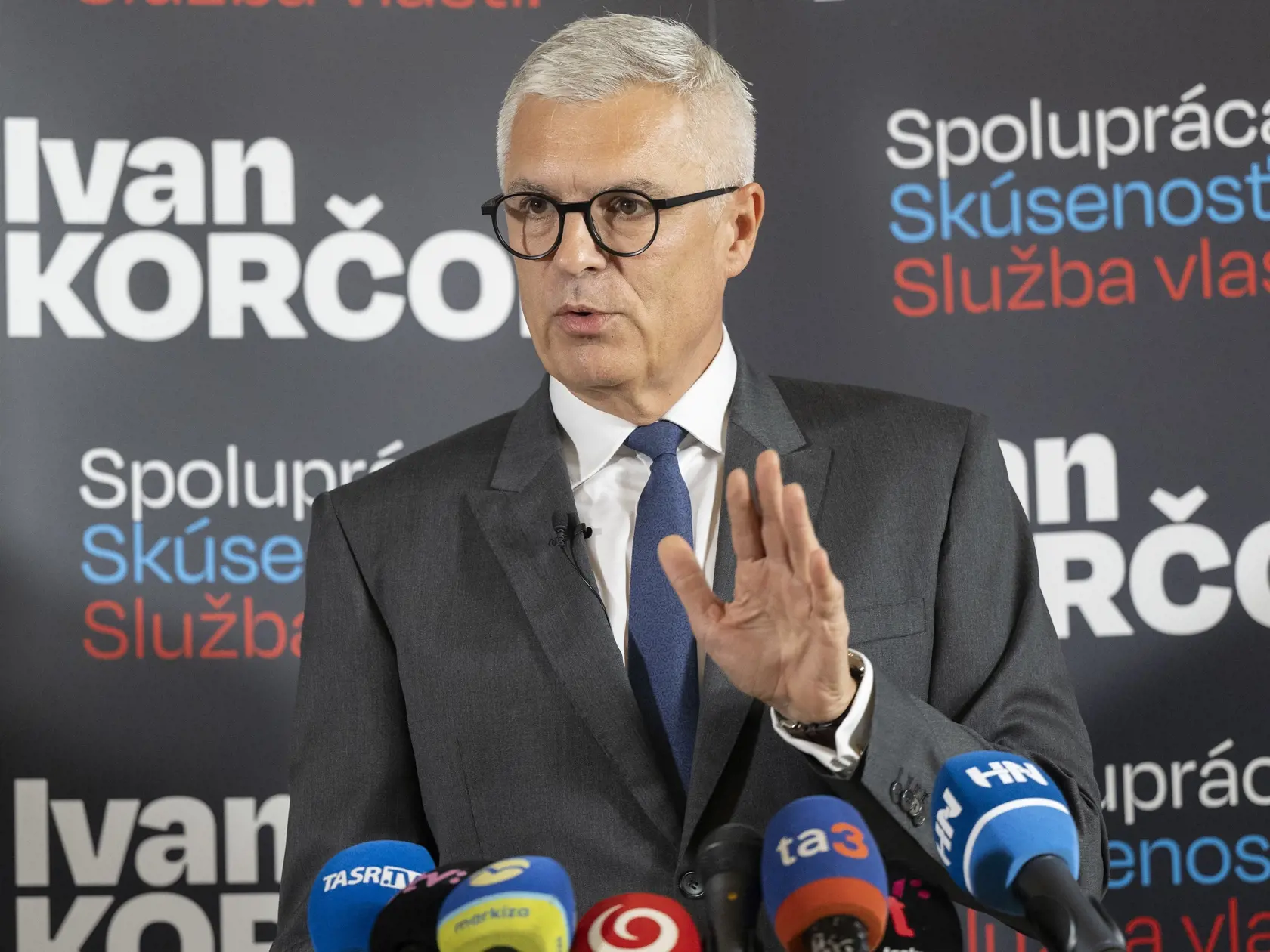 Na snímke diplomat a bývalý minister zahraničných vecí Ivan Korčok počas tlačovej konferencie 7. novembra 2023 v Bratislave. Ivan Korčok vyzbieral podpisy na svoju prezidentskú kandidatúru.