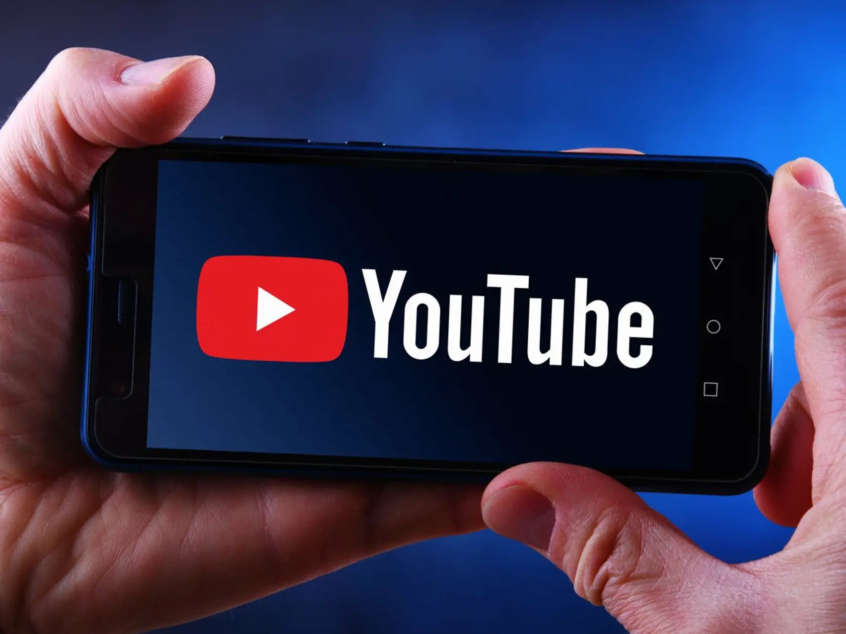 Platforma YouTube, veľmoc v oblasti online videí, oslavuje 20. narodeniny