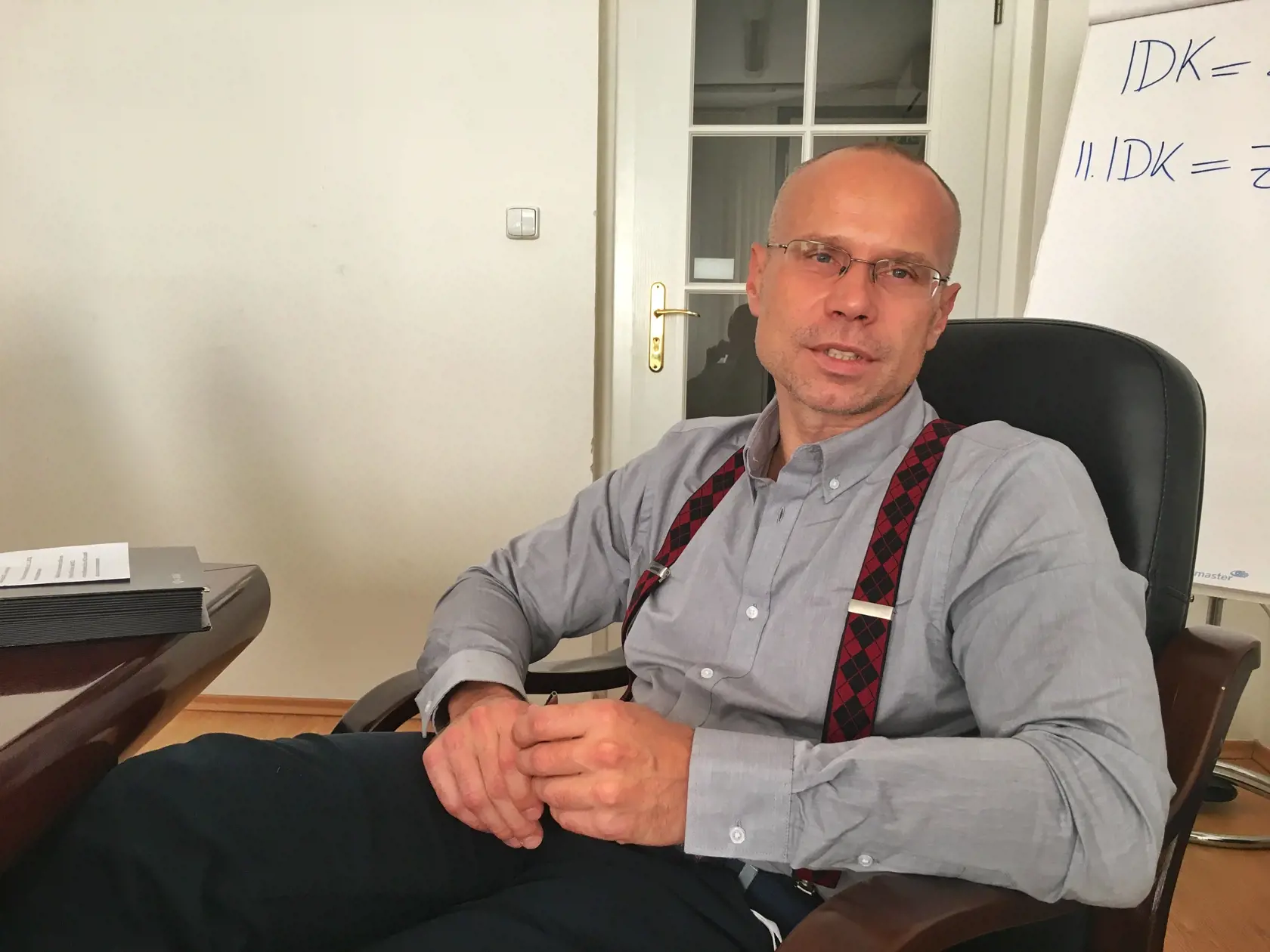 Marián Šóth tvrdí, že ministerstvo na poslednú chvíľu zrušilo viacerým lekárom zmluvy.