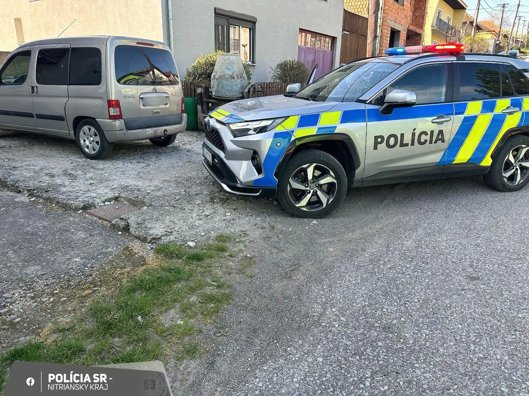 64-ročný šofér sa správal k policajtom agresívne.