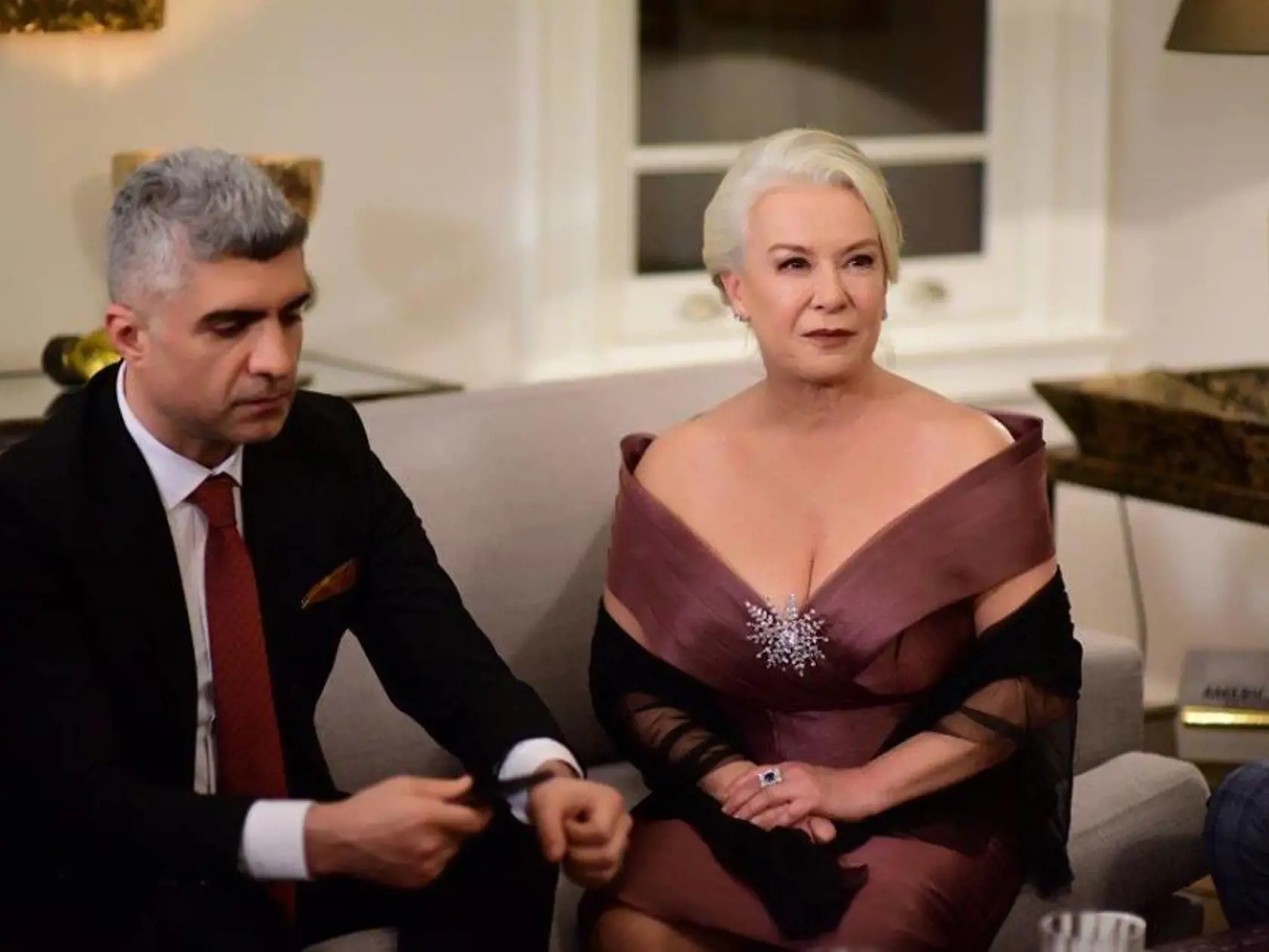 Na obrazovky televízie Doma sa pred pár dňami vrátil turecký romantický seriál Neželaná nevesta.