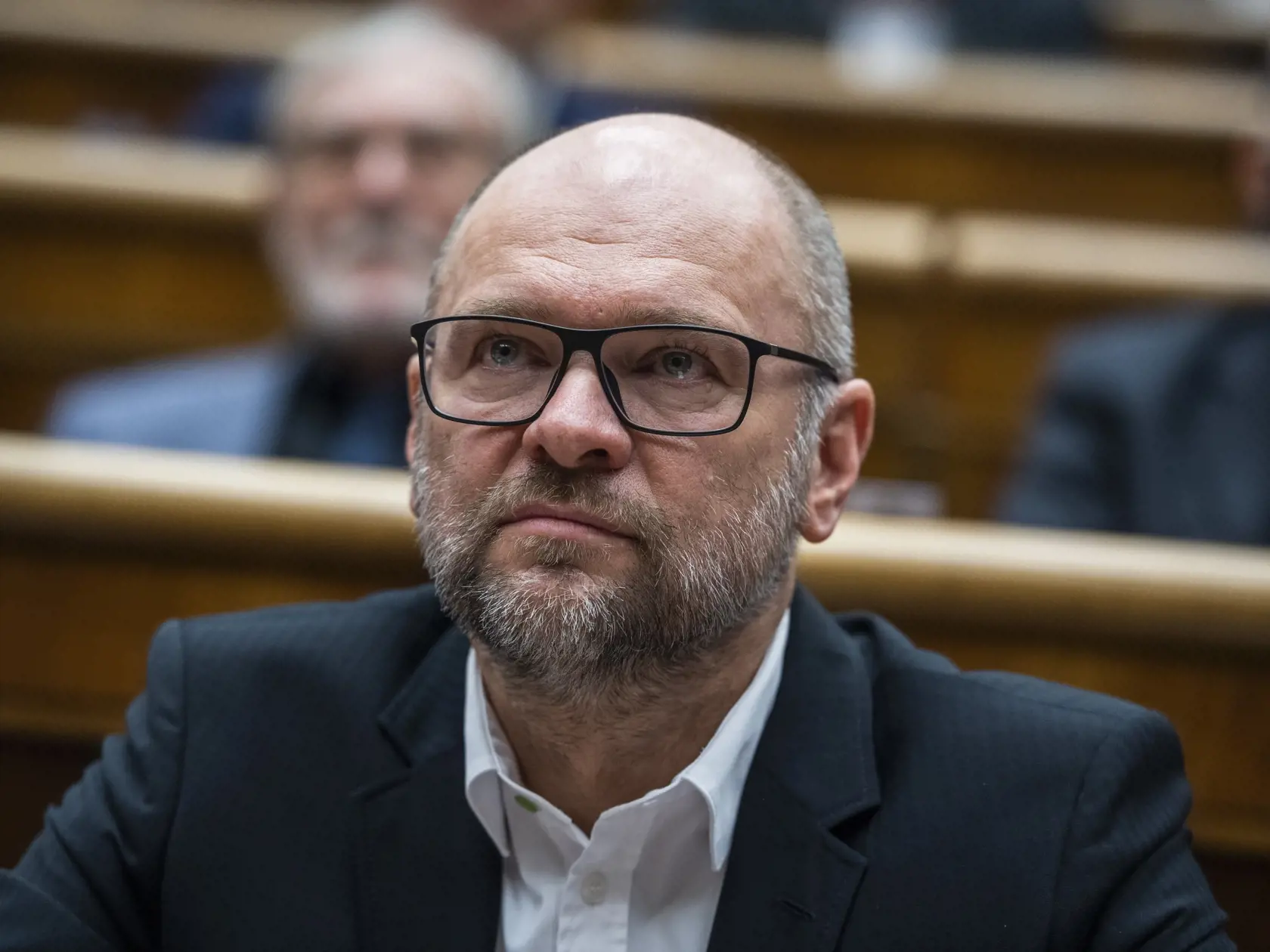 Na snímke opozičný poslanec Richard Sulík (SAS) sedí v pléne Národnej rady (NR) SR pred hlasovaním o návrhu na vyslovenie nedôvery vláde Eduarda Hegera (OĽANO) počas 78. schôdze parlamentu v Bratislave vo štvrtok 15. decembra 2022. FOTO TASR - Jaroslav Novák