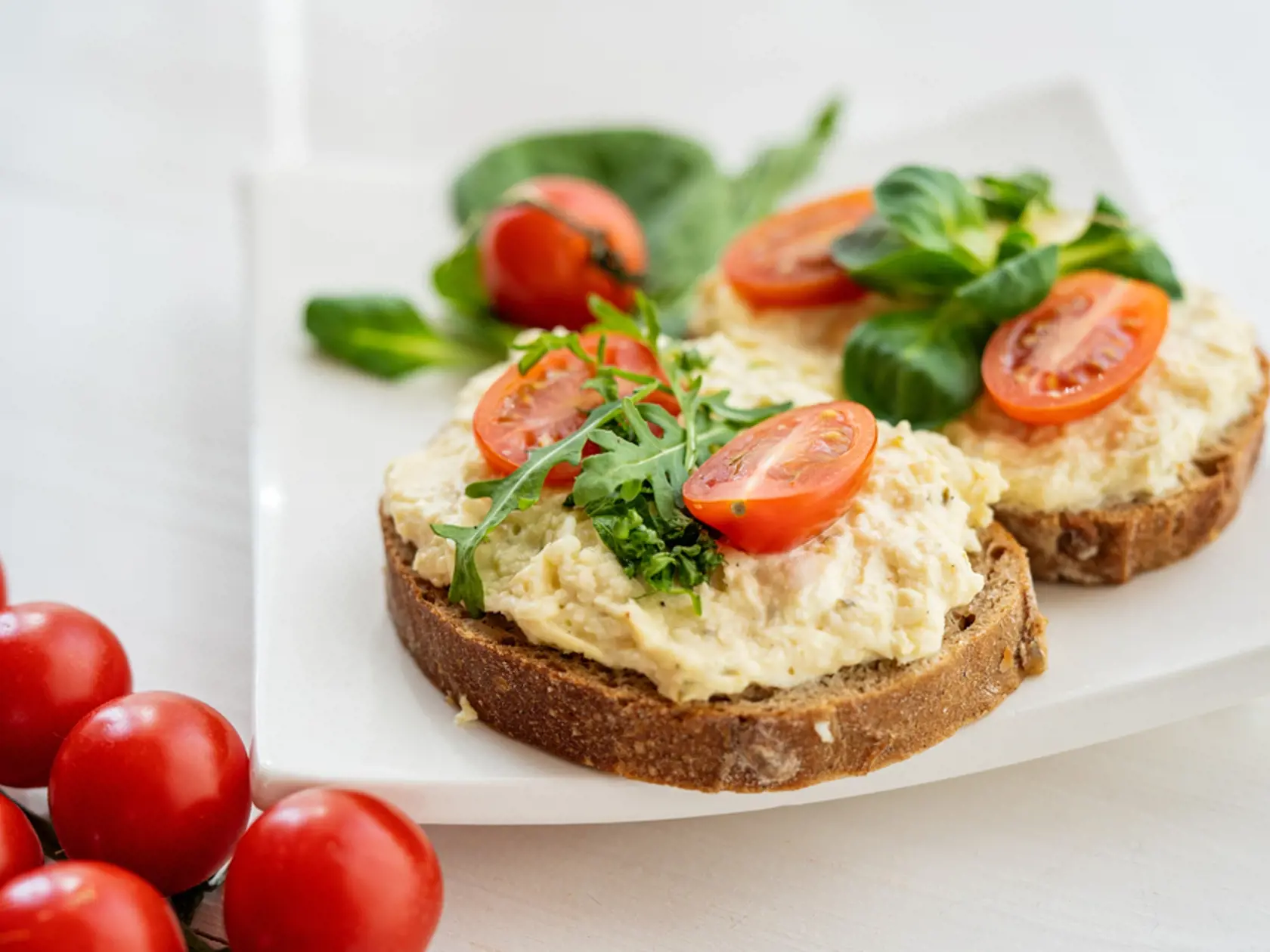 Egg,Cheese,Ham,Dip,,Spread,On,Open,Finger,Food,Sandwich