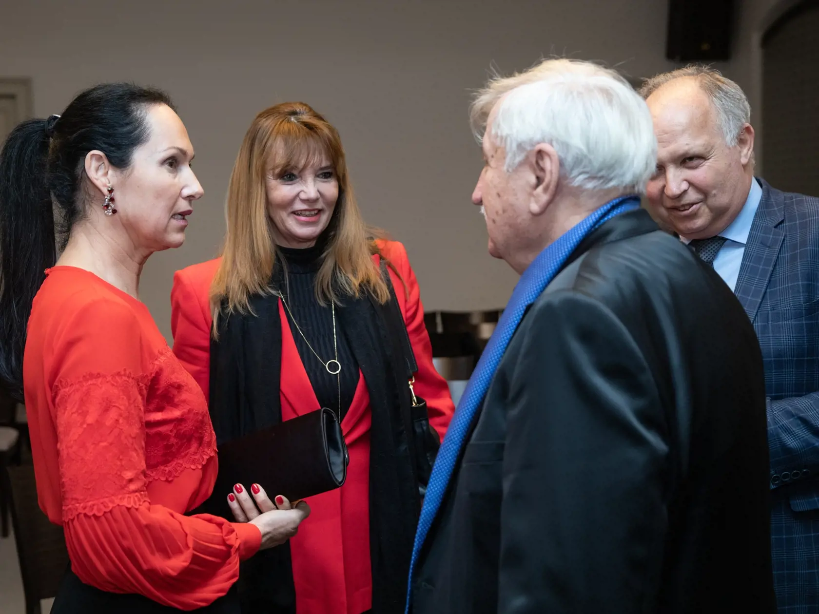 Profesorka Lucia Kurilovská si koncom roka 2022 odniesla ocenenie z čitateľskej ankety Osobnosti Bratislavy.