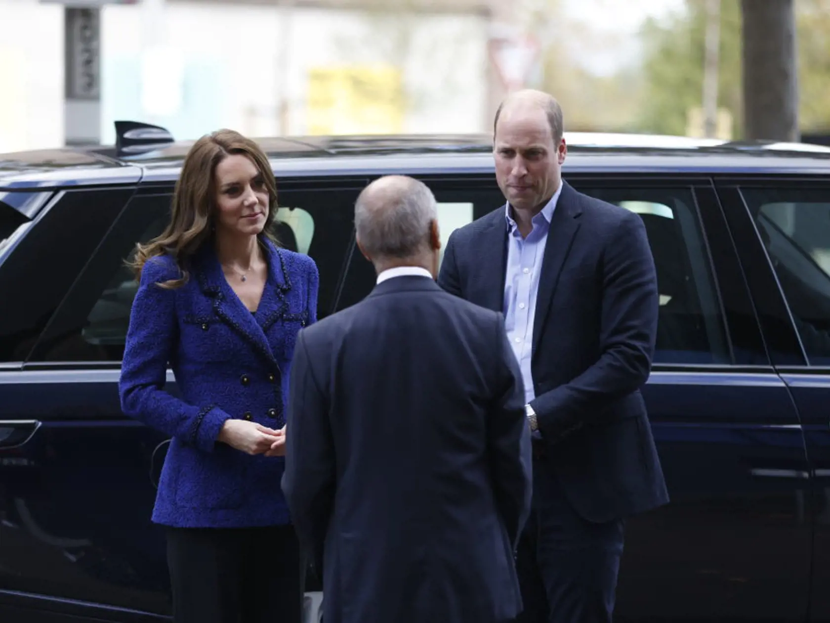 Princezná Kate žiarila v modrom tvídovom saku.