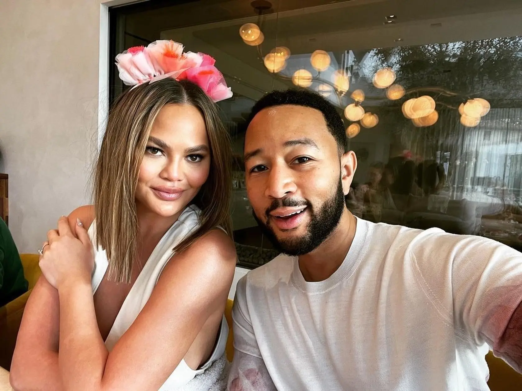 Chrissy Teigen s manželom Johnom Legendom