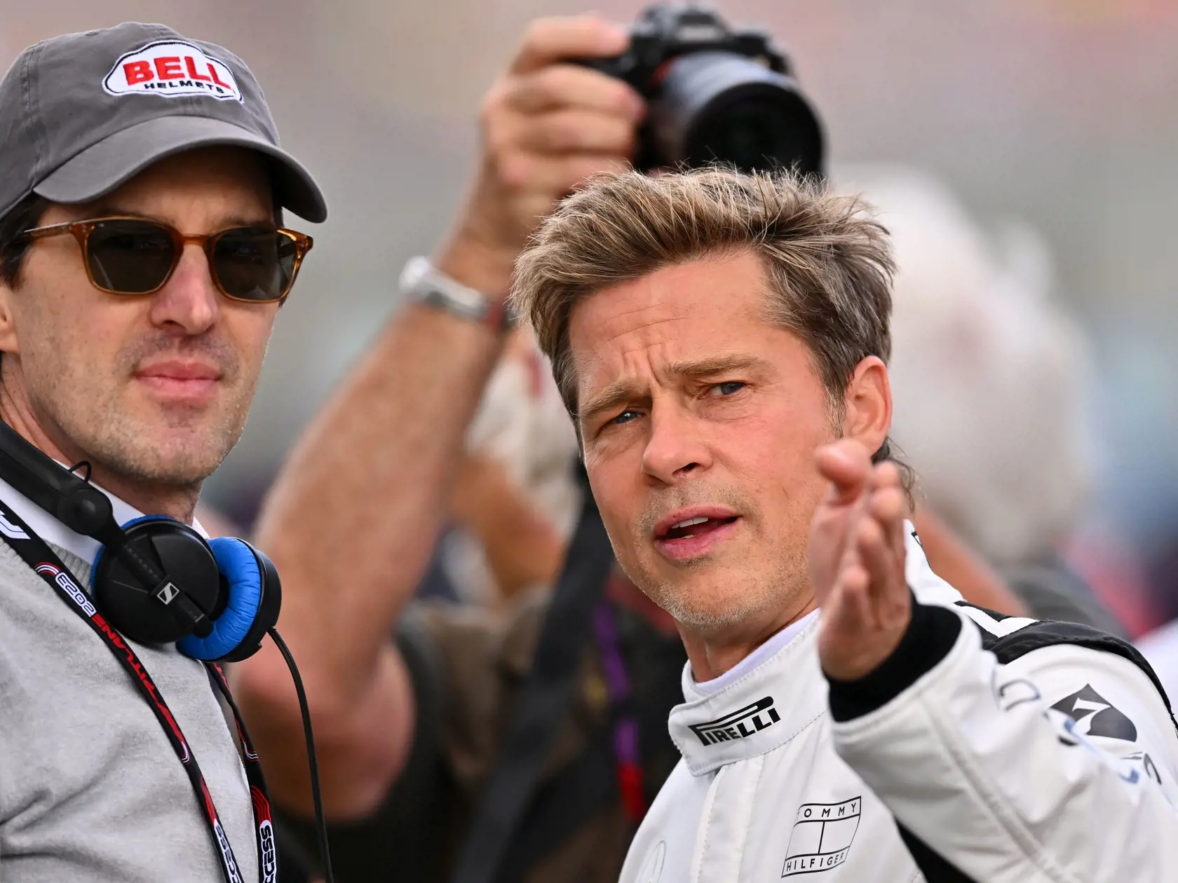 Tvorcovia filmu F1 zverejnili upútavku k novinke. Zahrajú si tu Brad Pitt, Damson Idris i slávny jazdec Lewis Hamilton. Film do kín zavíta v priebehu budúcoročného leta.