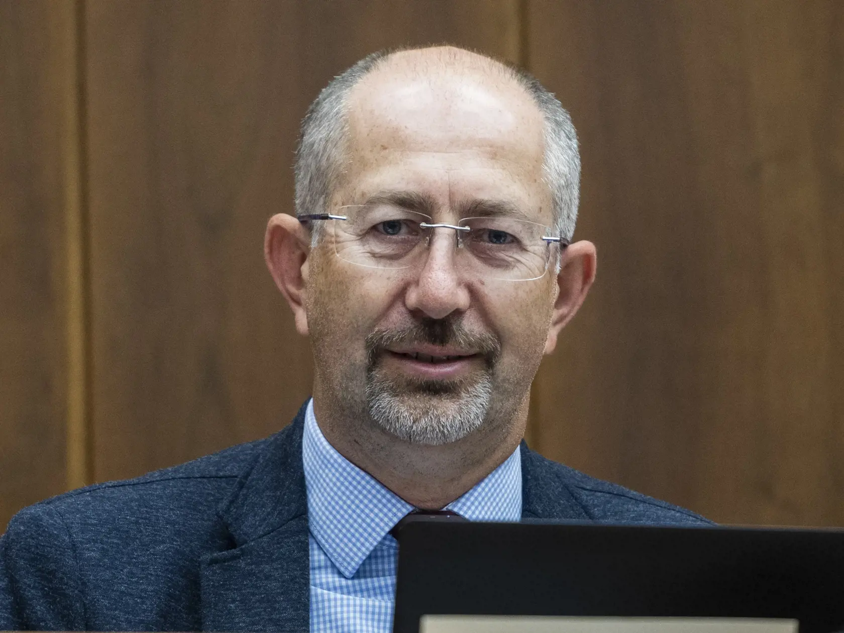 Na snímke predseda Výboru Národnej rady Slovenskej republiky (NR SR) pre hospodárske záležitosti a poslanec NR SR Peter Kremský (OĽaNO) počas hlasovania o odvolaní ministra vnútra SR Romana Mikulca na 64. schôdzi parlamentu v Bratislave vo štvrtok 28. apríla 2022. FOTO TASR - Jaroslav Novák