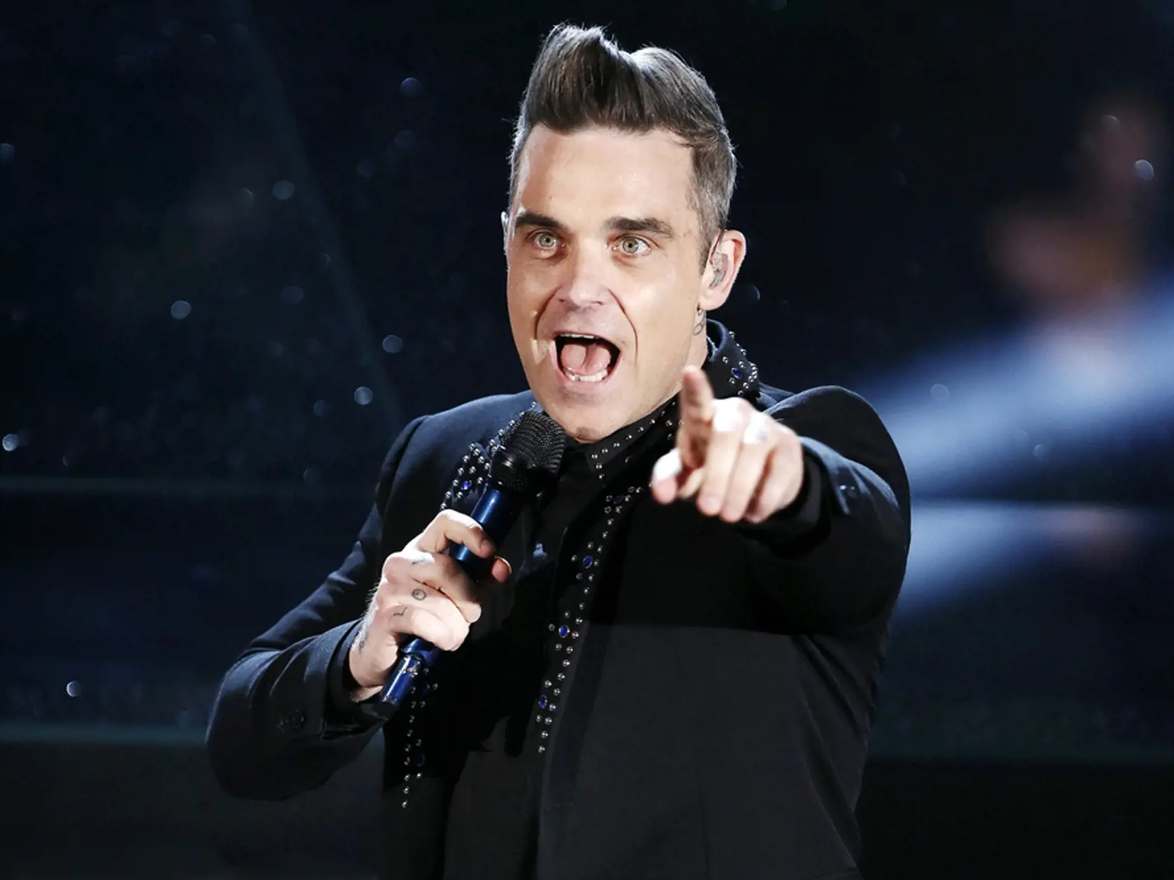 Britský popový spevák Robbie Williams.