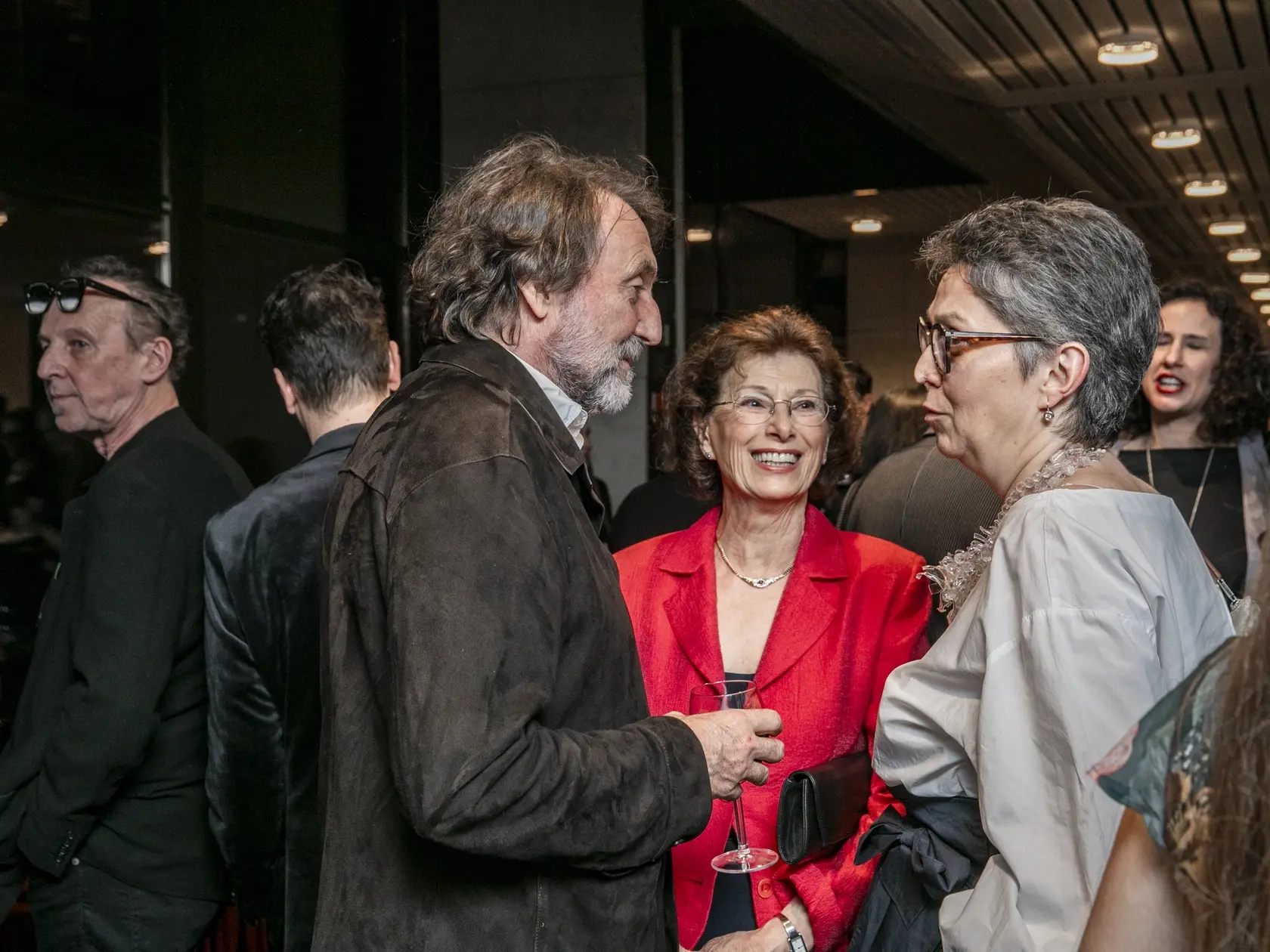  Na snímke je slávnostné odovzdávanie cien Slnko v sieti za rok 2024. Na fotke je herec  Ady Hajdu.