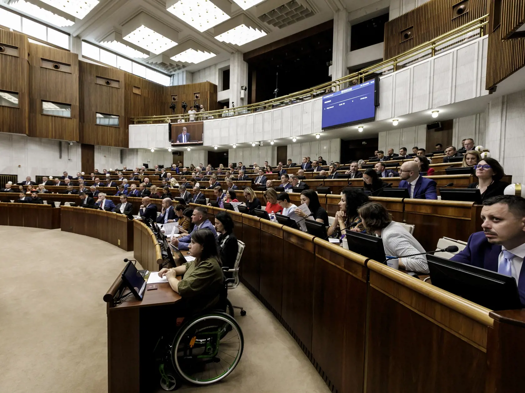 Na snímke poslanci v rokovacej sále počas 19. schôdze NRSR v Bratislave 10. septembra 2024. FOTO TASR – Dano Veselský