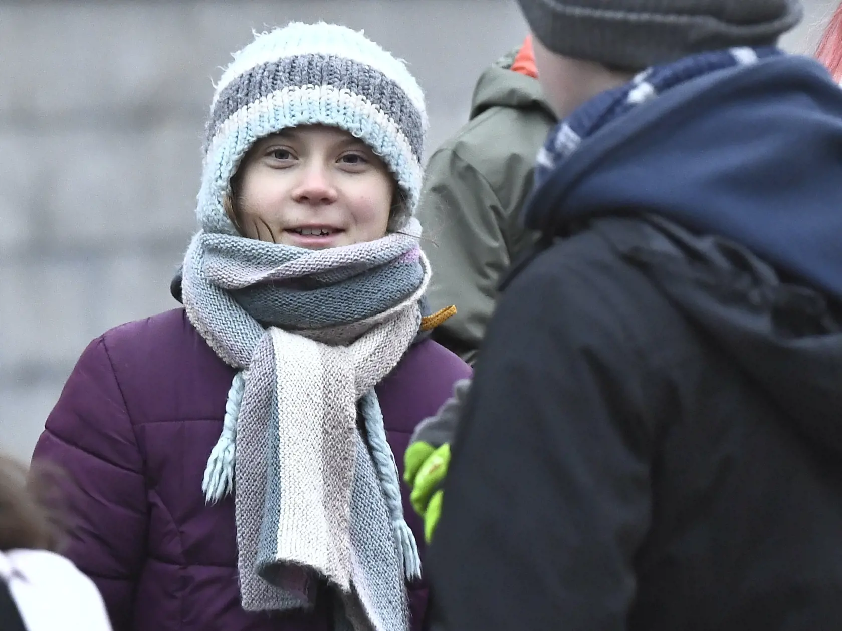 JB 16 Štokholm - Švédska klimatická aktivistka Greta Thunbergová, ktorá dnes oslavuje 17. narodeniny, počas klimatického štrajku za ochranu klímy pod heslom Piatky za budúcnosť pred švédskym parlamentom v Štokholme 3. januára 2020. FOTO TASR/AP  

Swedish environmental activist Greta Thunberg celebrates her 17th birthday by attending the weekly "Fridays For Future" climate strike outside the Swedish parliament in Stockholm, Sweden, Friday Jan. 3, 2020. (Claudio Bresciani/TT via AP)