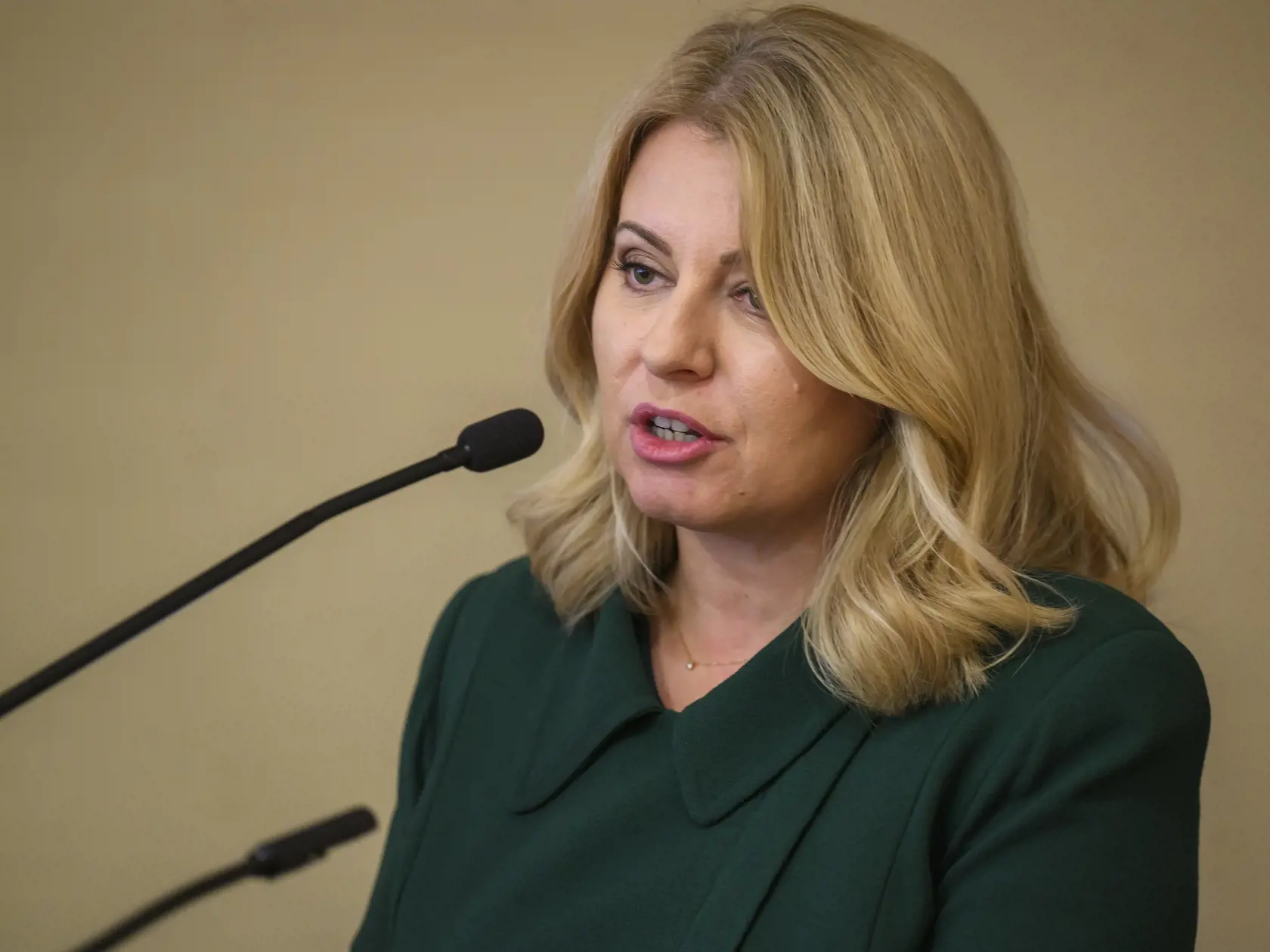 Na snímke prezidentka SR Zuzana Čaputová vystupuje s prejavom počas podnikateľského fóra v Toronte v stredu  31. januára 2024.