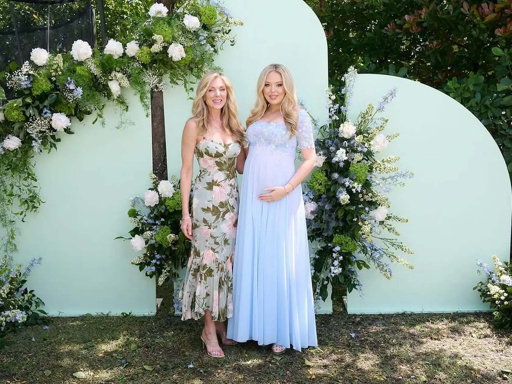 Tiffany Trump si užila baby shower pre chlapčeka, ktorého čaká. Bola v štýle rozprávkovej knihy od Beatrix Potter Dobrodružstvá zajačika Petríka.