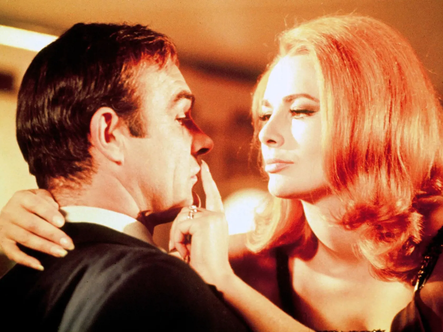 Karin Dor bola aj jedno z Bond Girl.