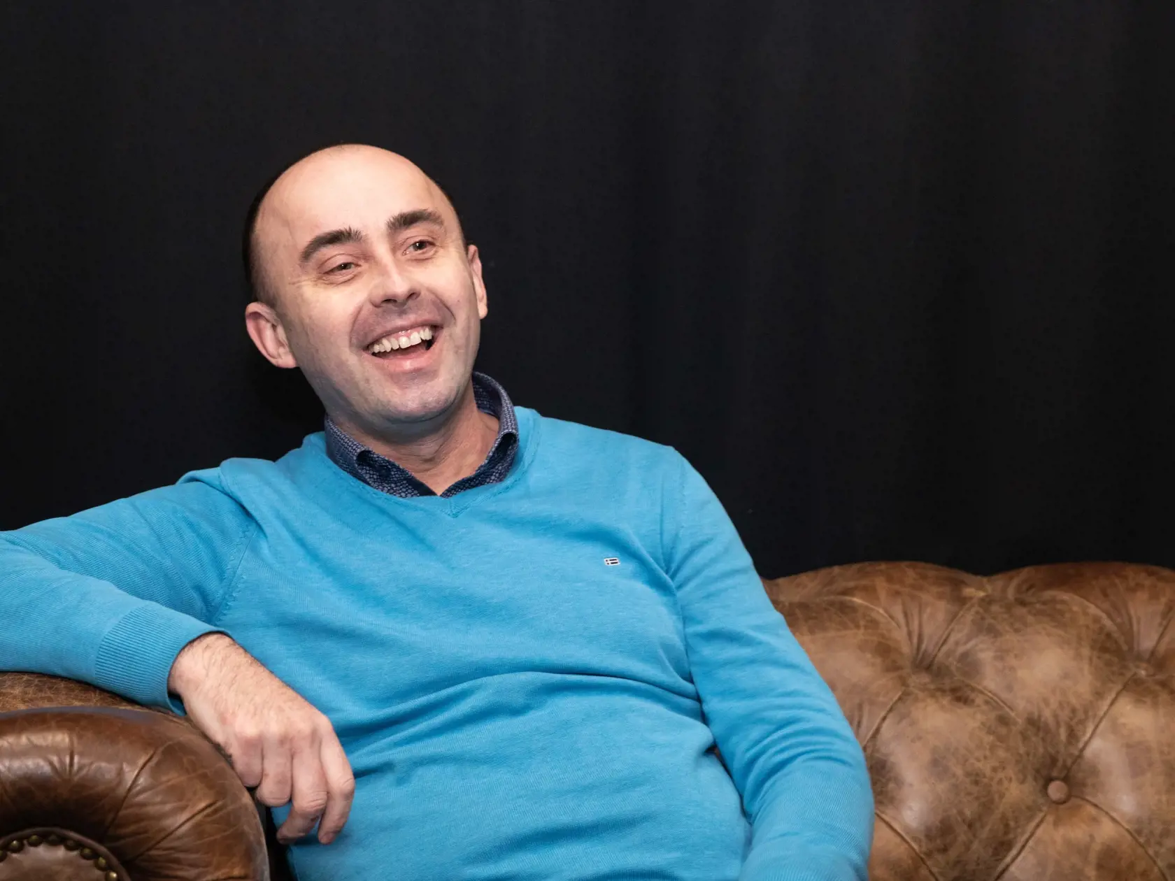 „V SaS je stabilizovaná situácia. Napokon, ak aj niekto niekedy chcel vymeniť Richarda Sulíka na poste šéfa strany, tak už dávno v tejto strane nie je. Sulík sa so svojimi oponentmi už dávno popasoval, takže nejaký vnútrostranícky puč určite nehrozí," povedal Radoslav Štefančík s tým, že dodávky plynu z Ruska nie sú témou, ktorá by mala deštrukčný charakter pre SaS.