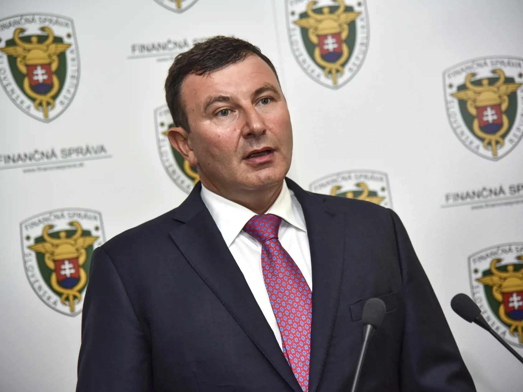 Exšéf Finančnej správy František Imrecze mal hovoriť o úplatkoch na úrade.